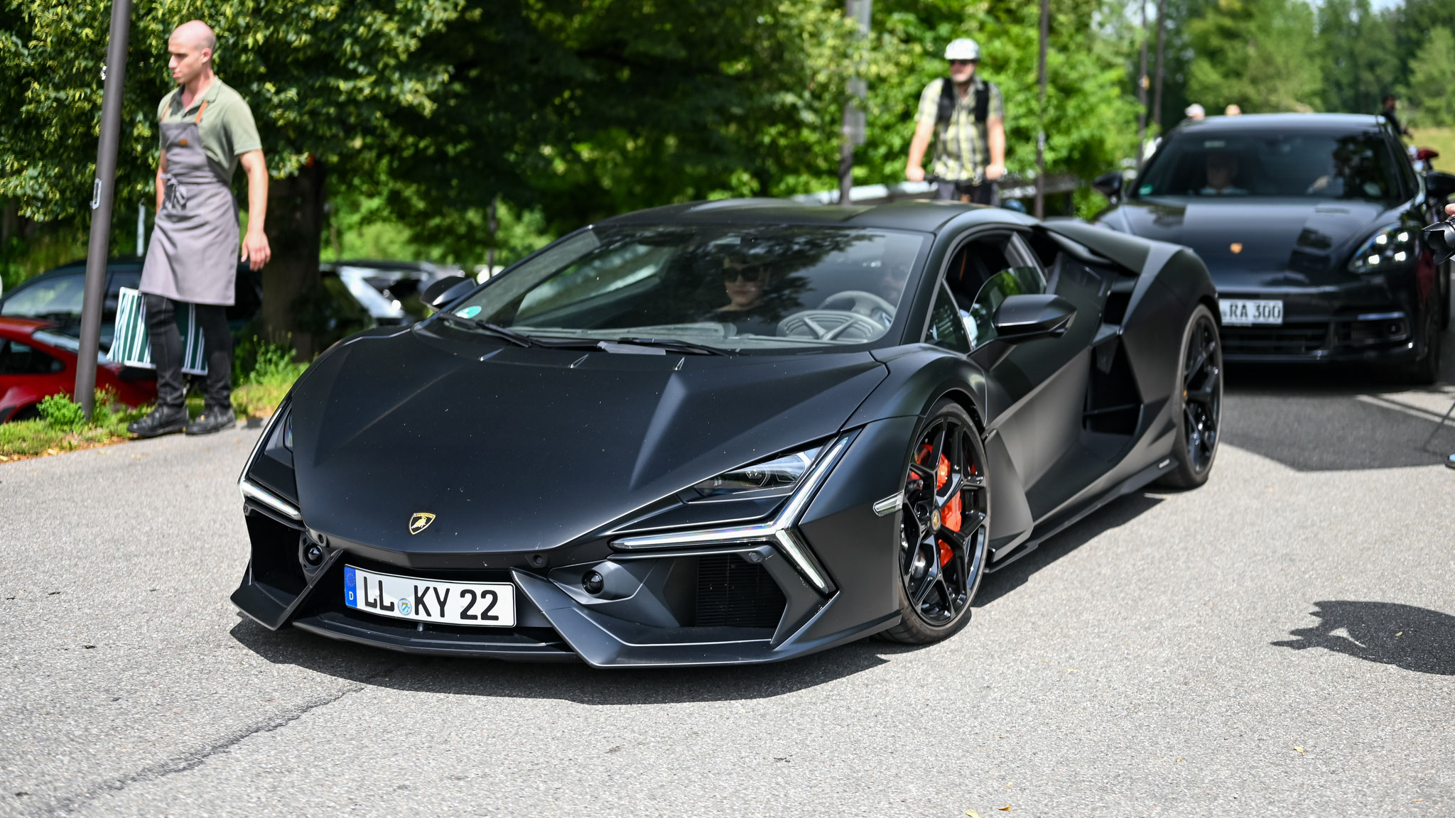 Lamboghini Revuelto - LL-KY22