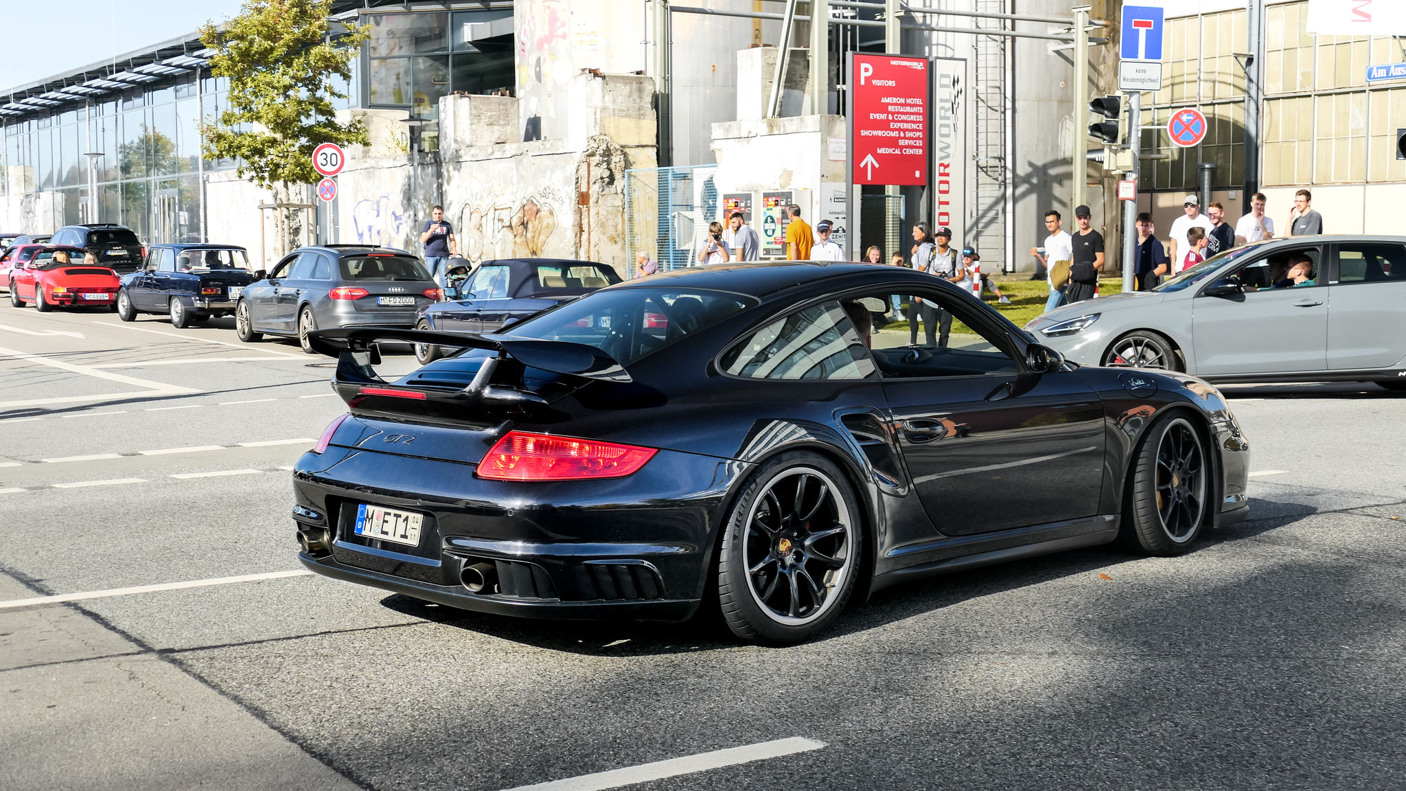 Porsche 996 GT2 - M-ET1