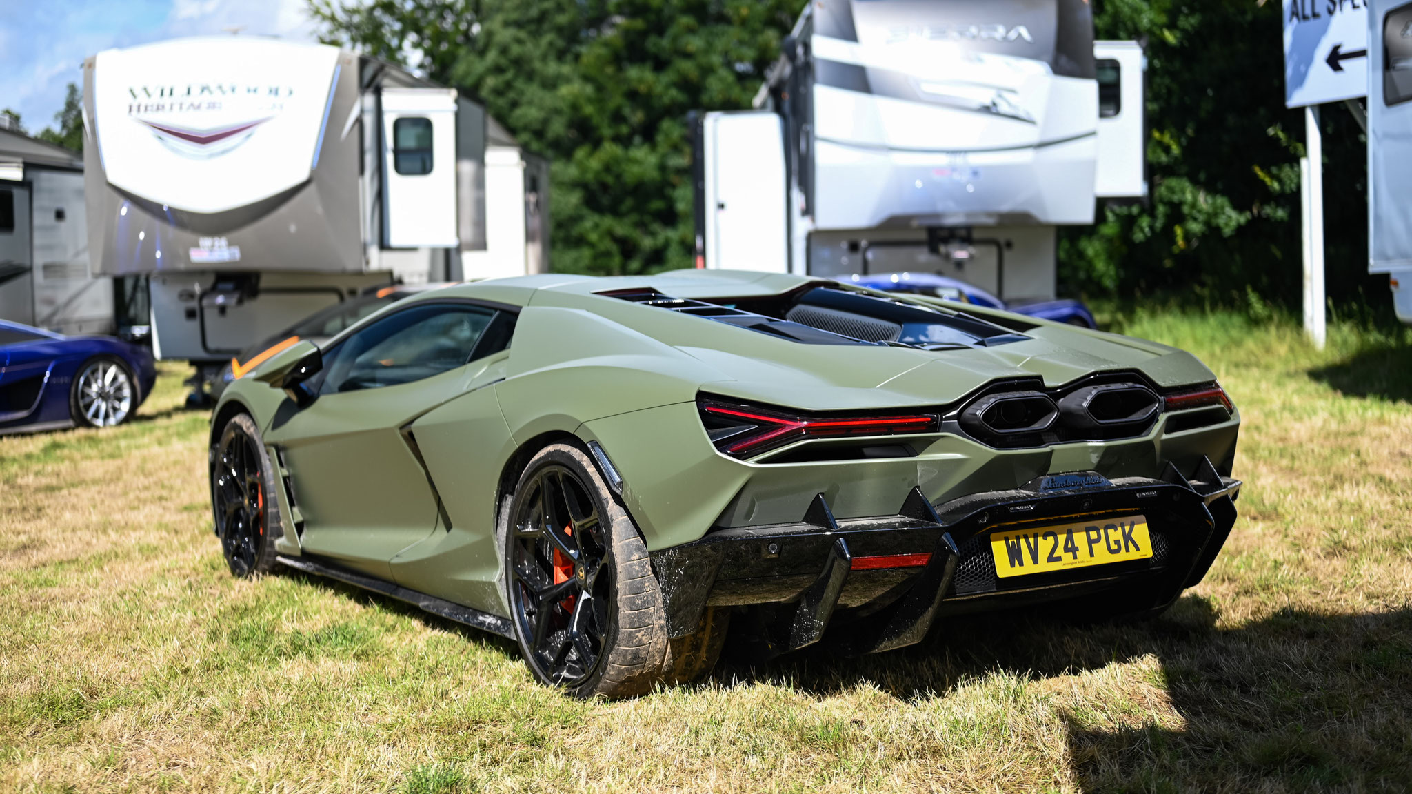 Lamboghini Revuelto - WV24PGK (GB)