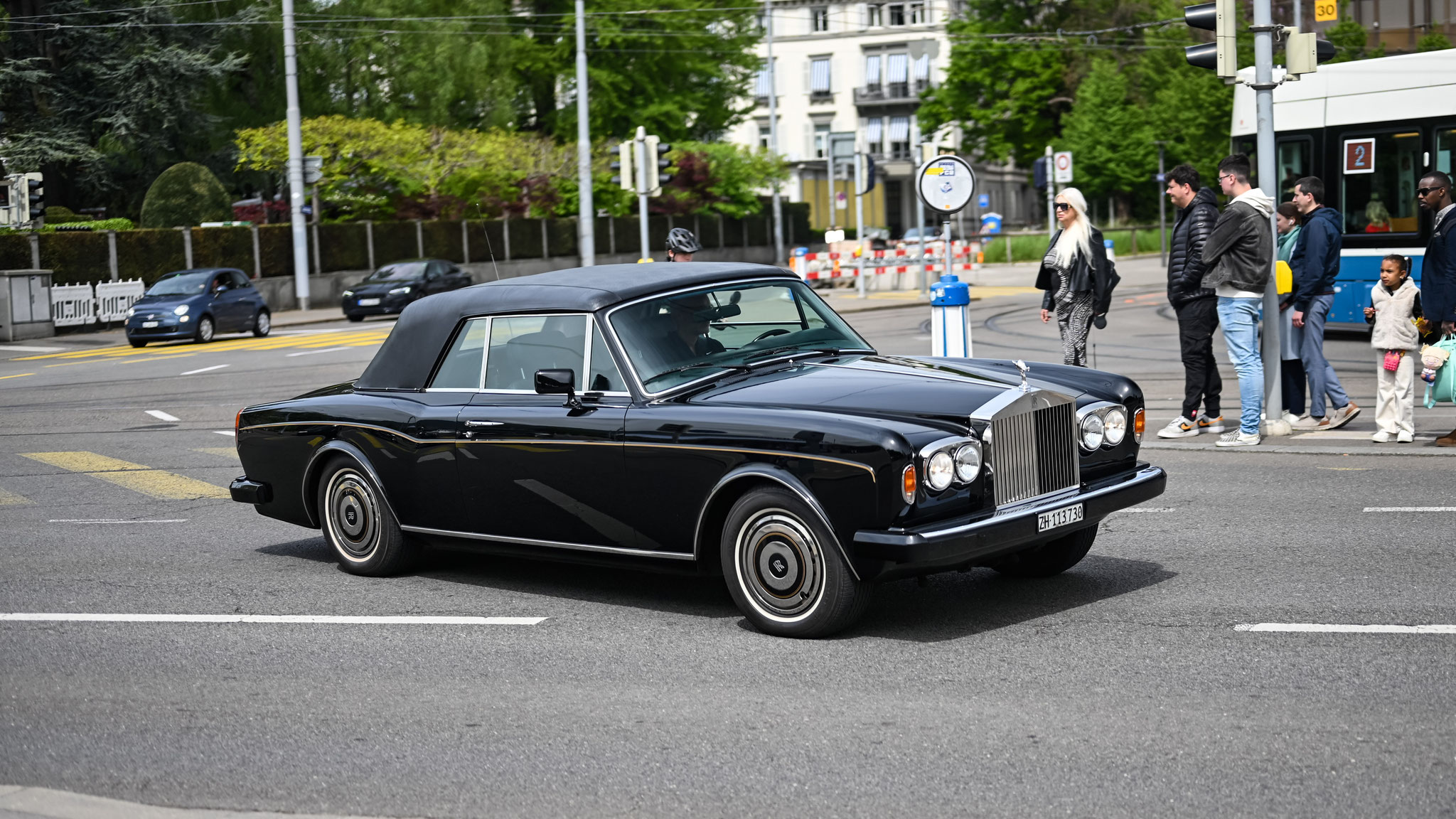 Rolls Royce Corniche - ZH113730 (CH)