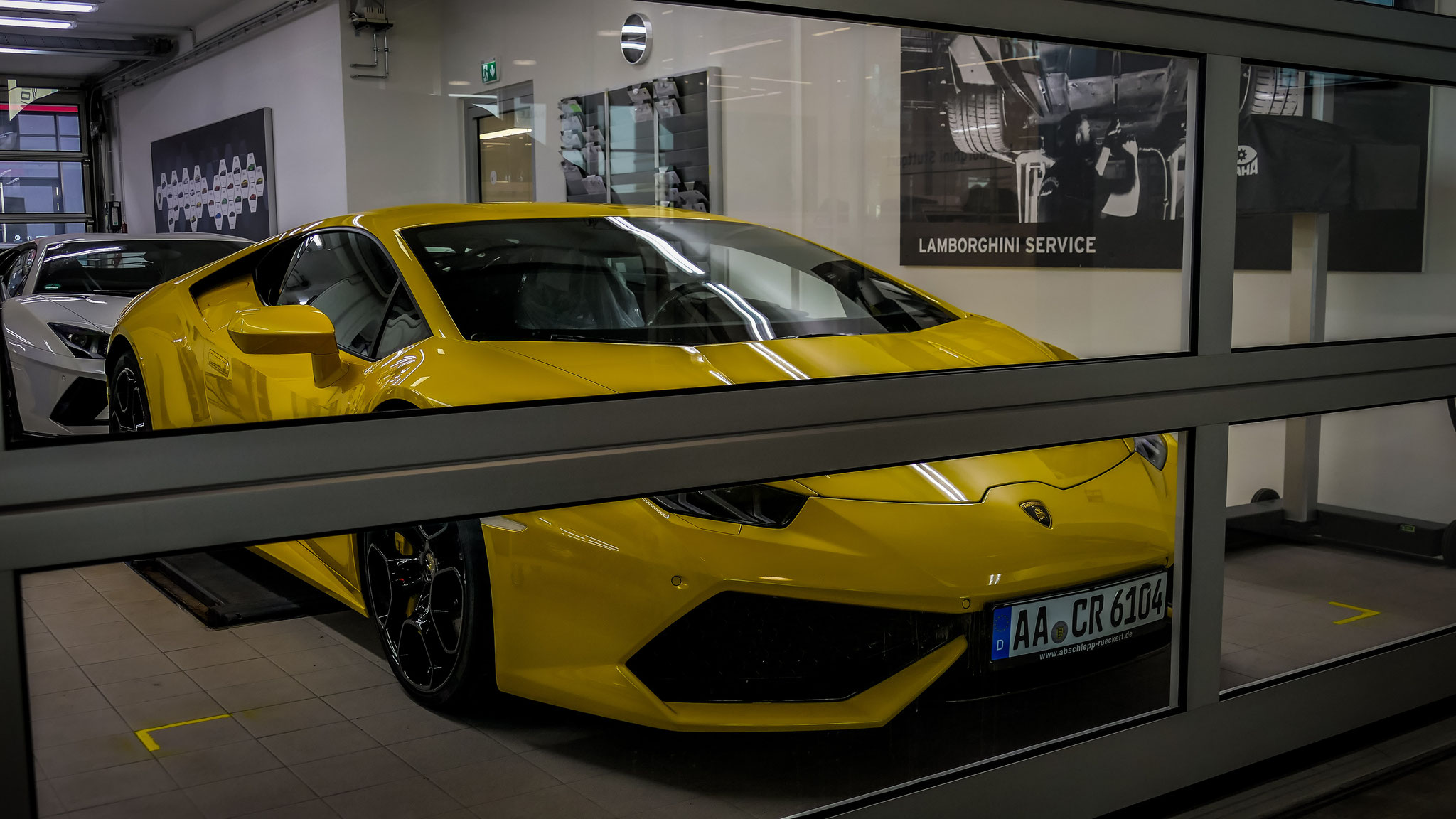 Lamborghini Huracan - AA-CR6104