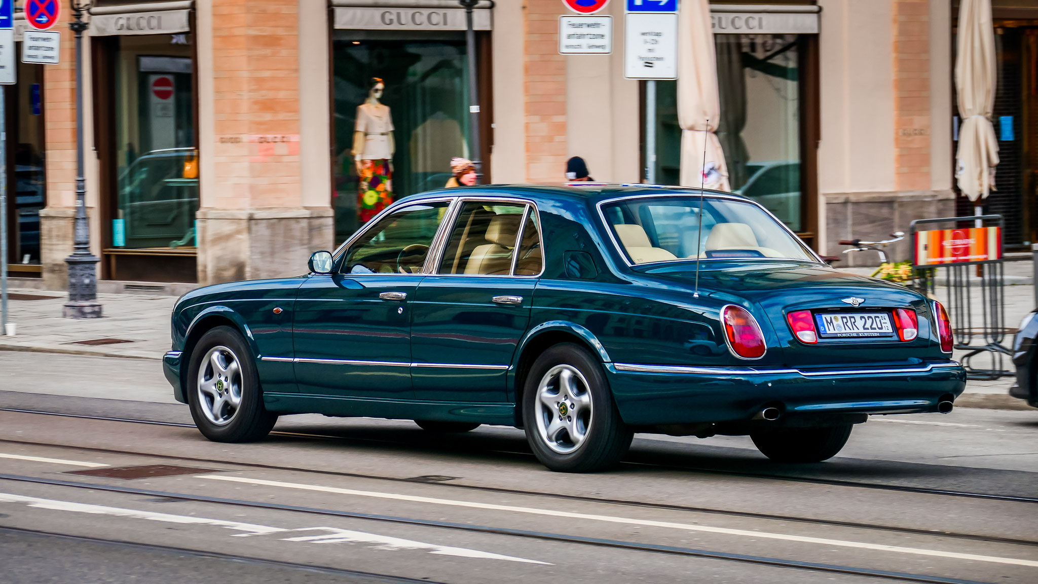 Bentley Arnage - M-RR220
