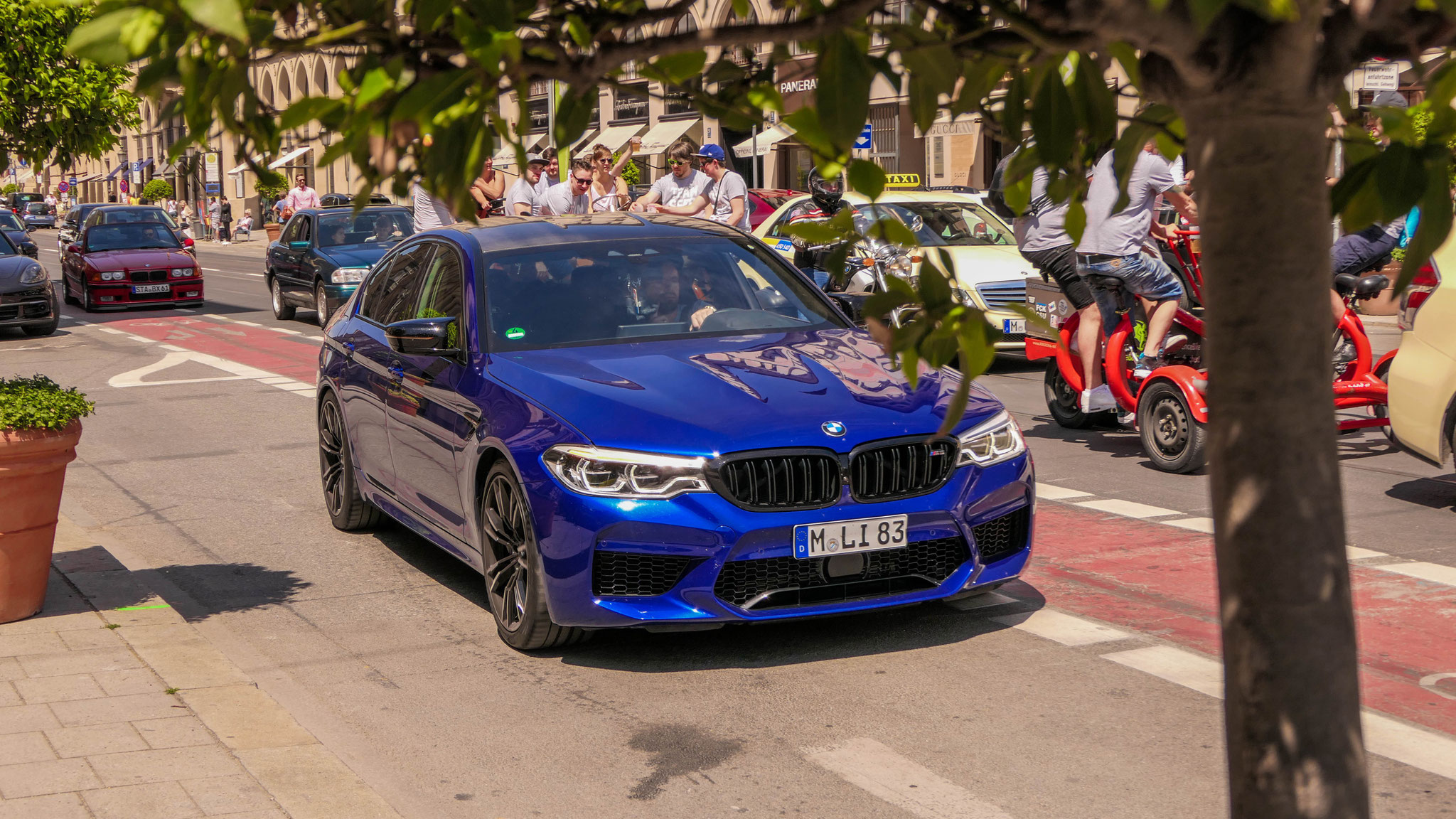 BMW M5 - M-LI83