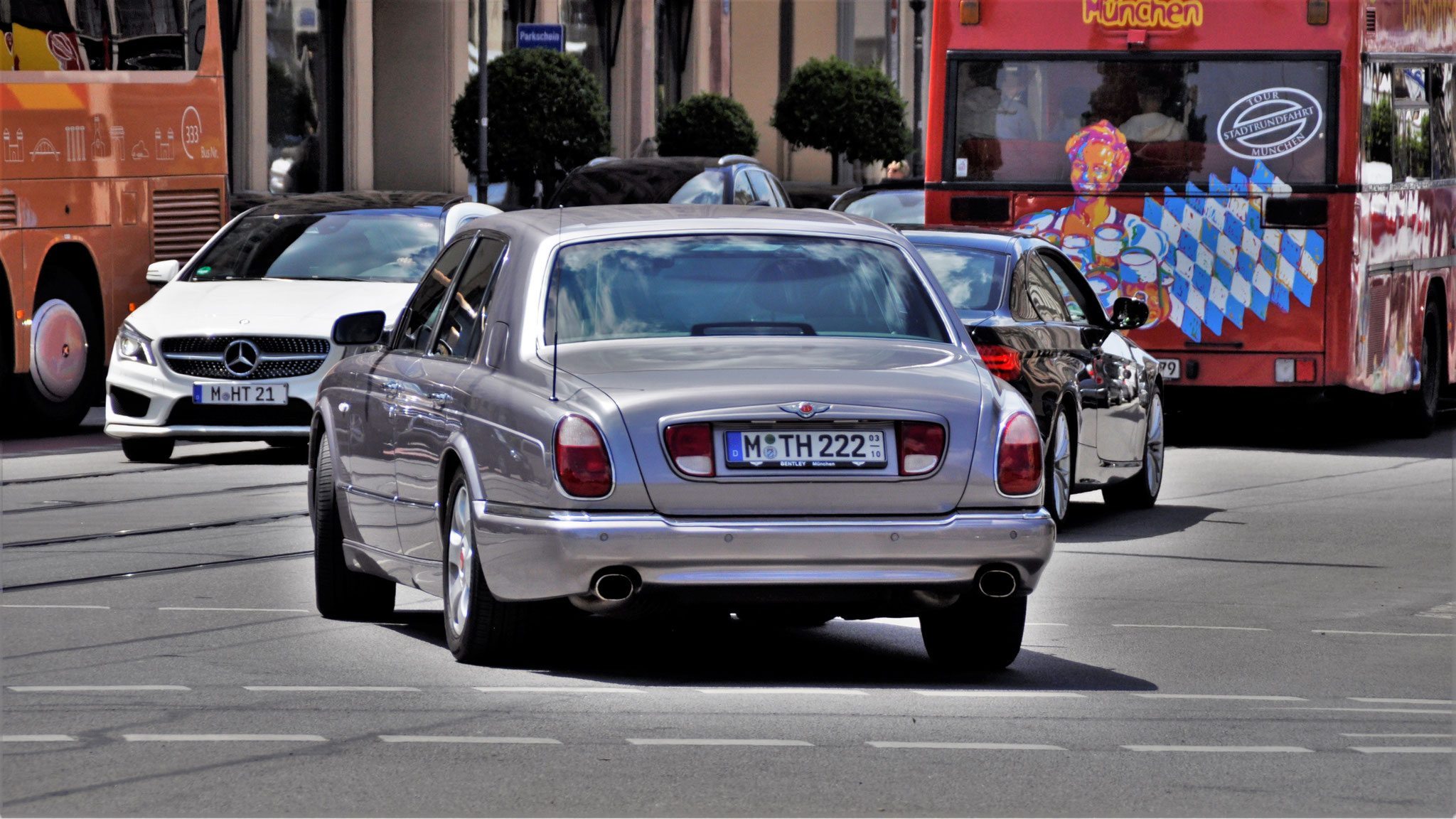 Bentley Arnage - M-TH222