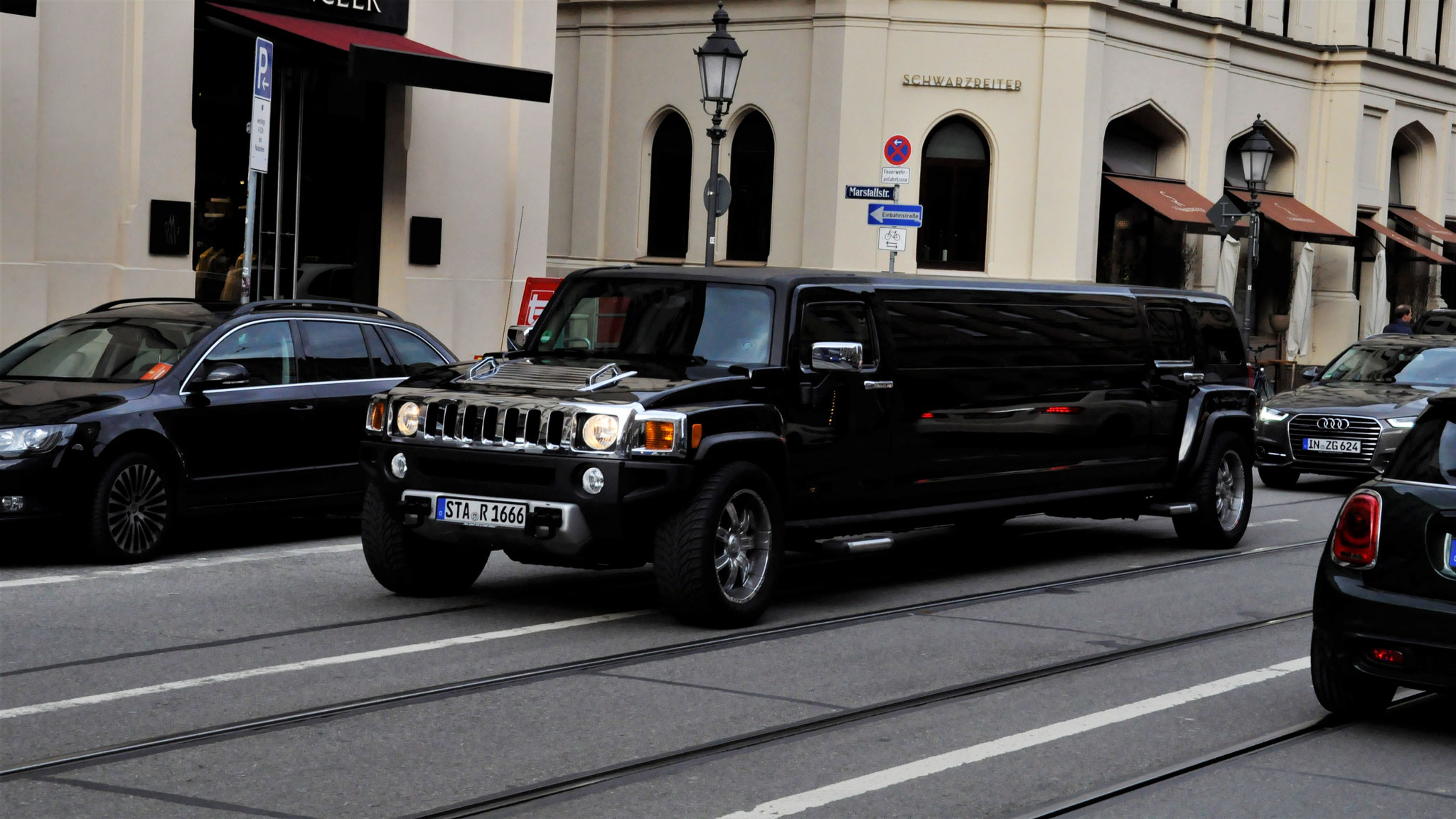 Hummer H3 Stretch - STA-R-1666