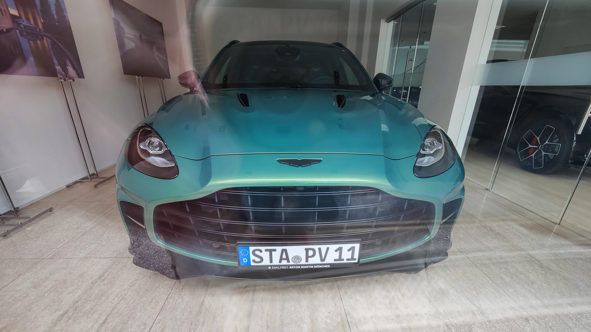 Aston Martin DBX 707 - STA-PV11