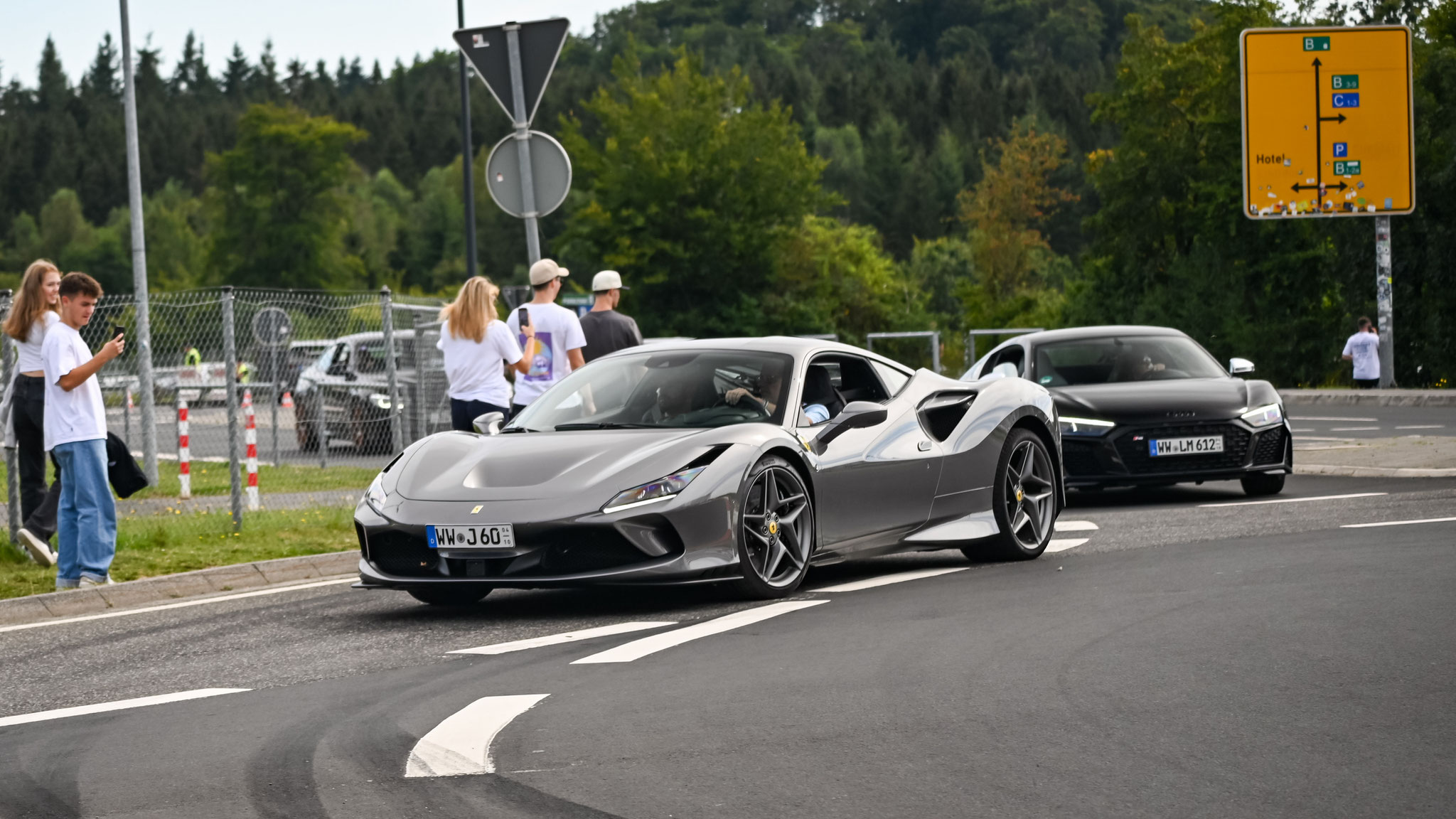 Ferrari F8 Tributo - WW-J60