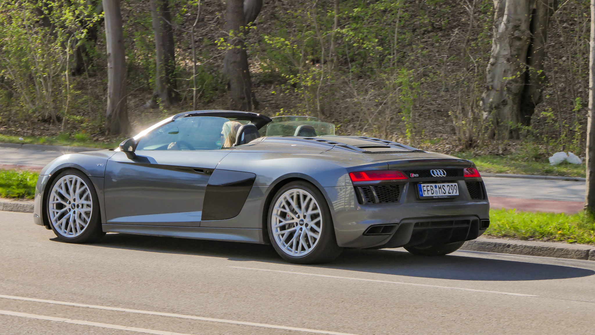 Audi R8 V10 Spyder - FFB-MS299