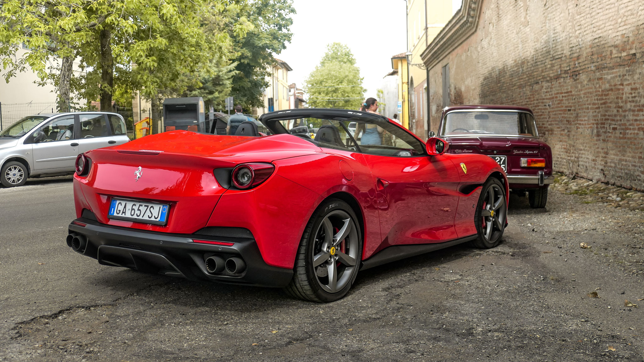 Ferrari Portofino - GA-657-SJ (ITA)
