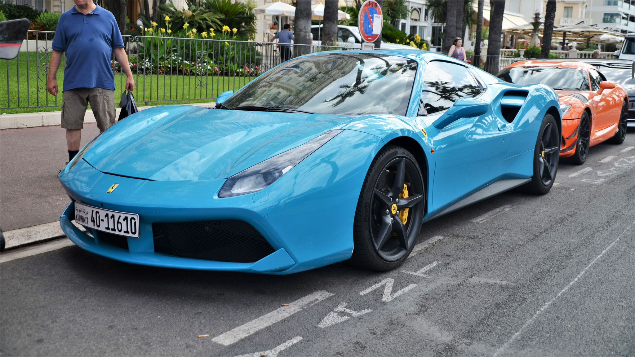 Ferrari 488 Spider - 4011610 (KWT)