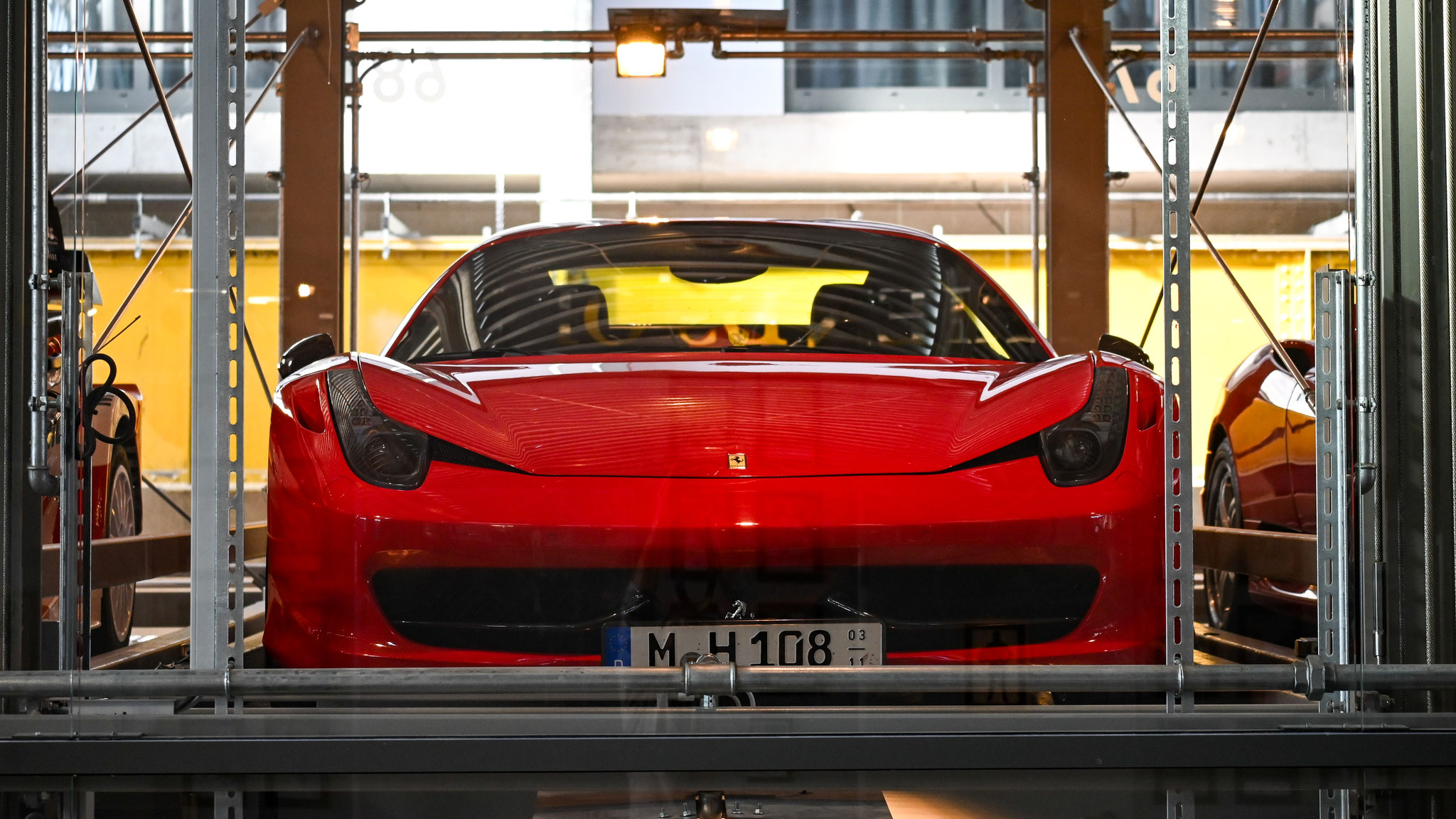 Ferrari 458 Italia - M-H108
