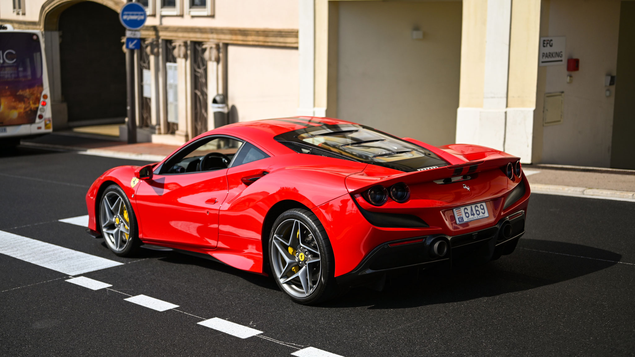 Ferrari F8 Tributo - 6469 (MC)