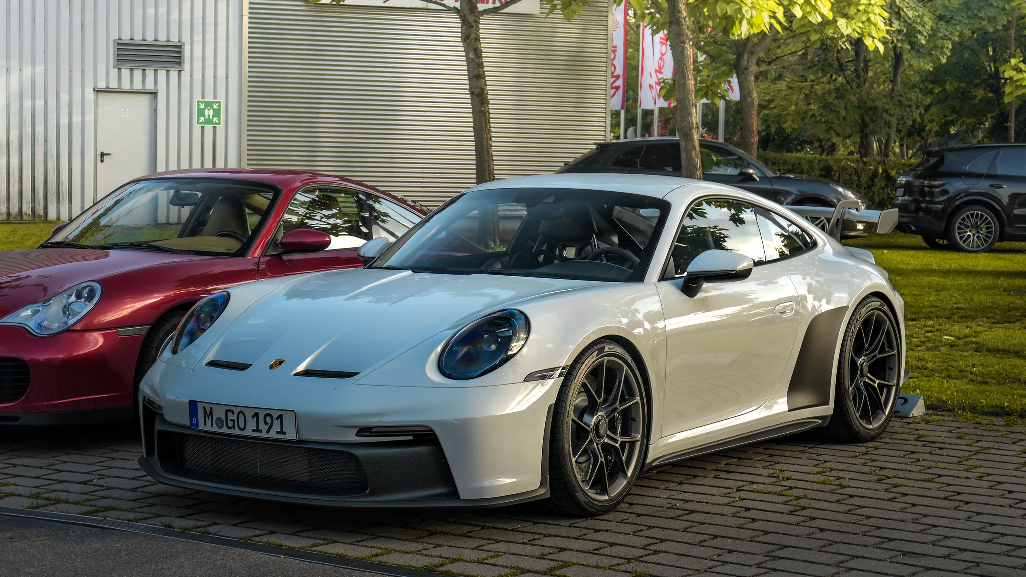 Porsche 992 GT3 - M-GO191