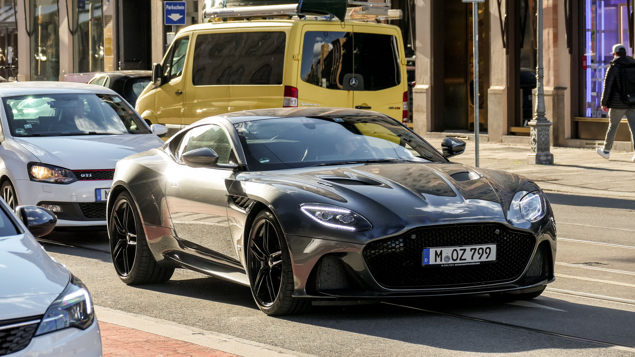 Aston Martin DBS Superleggera Volante - M-OZ799