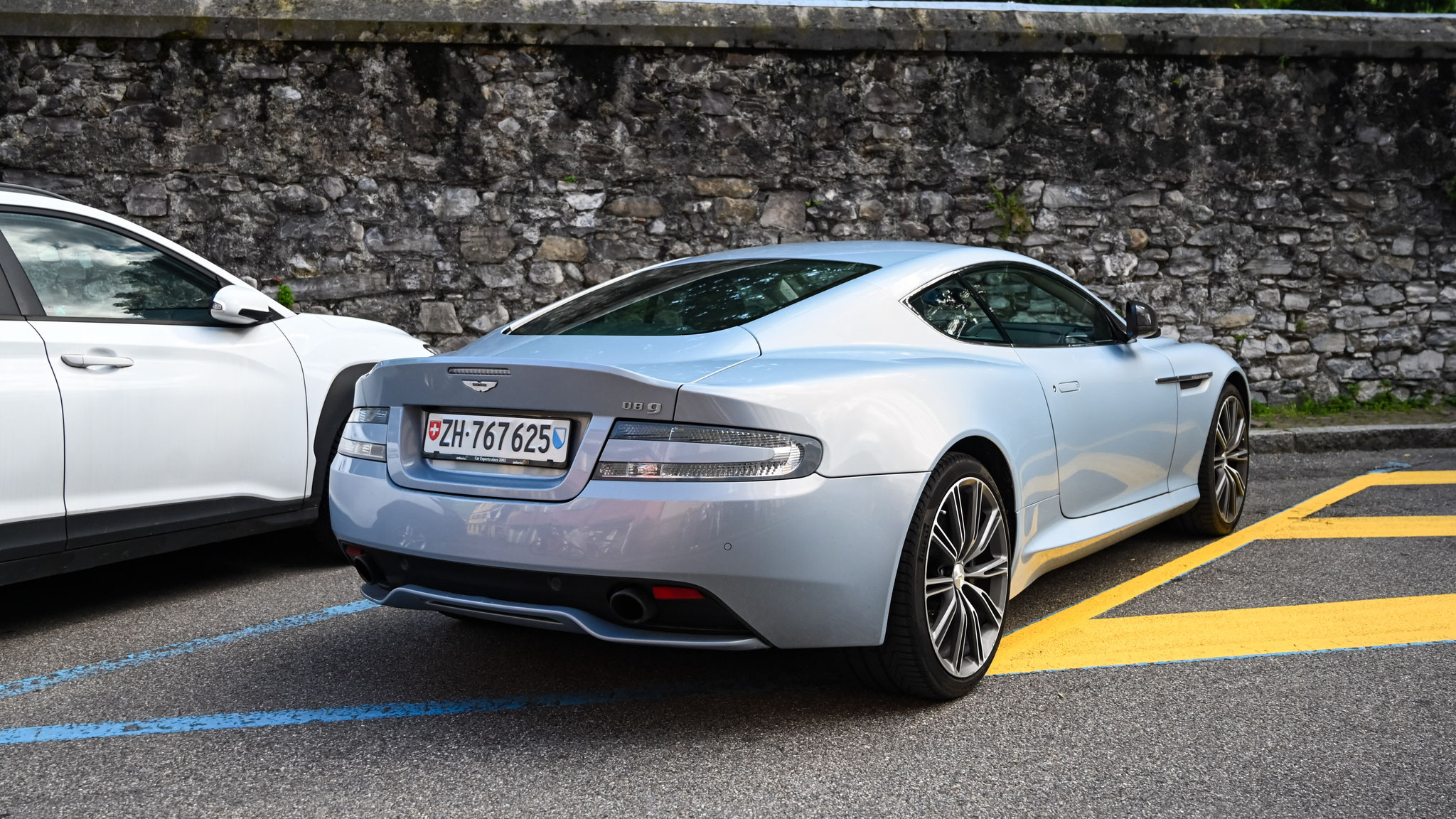 Aston Martin DB9 GT - ZH737625 (CH)
