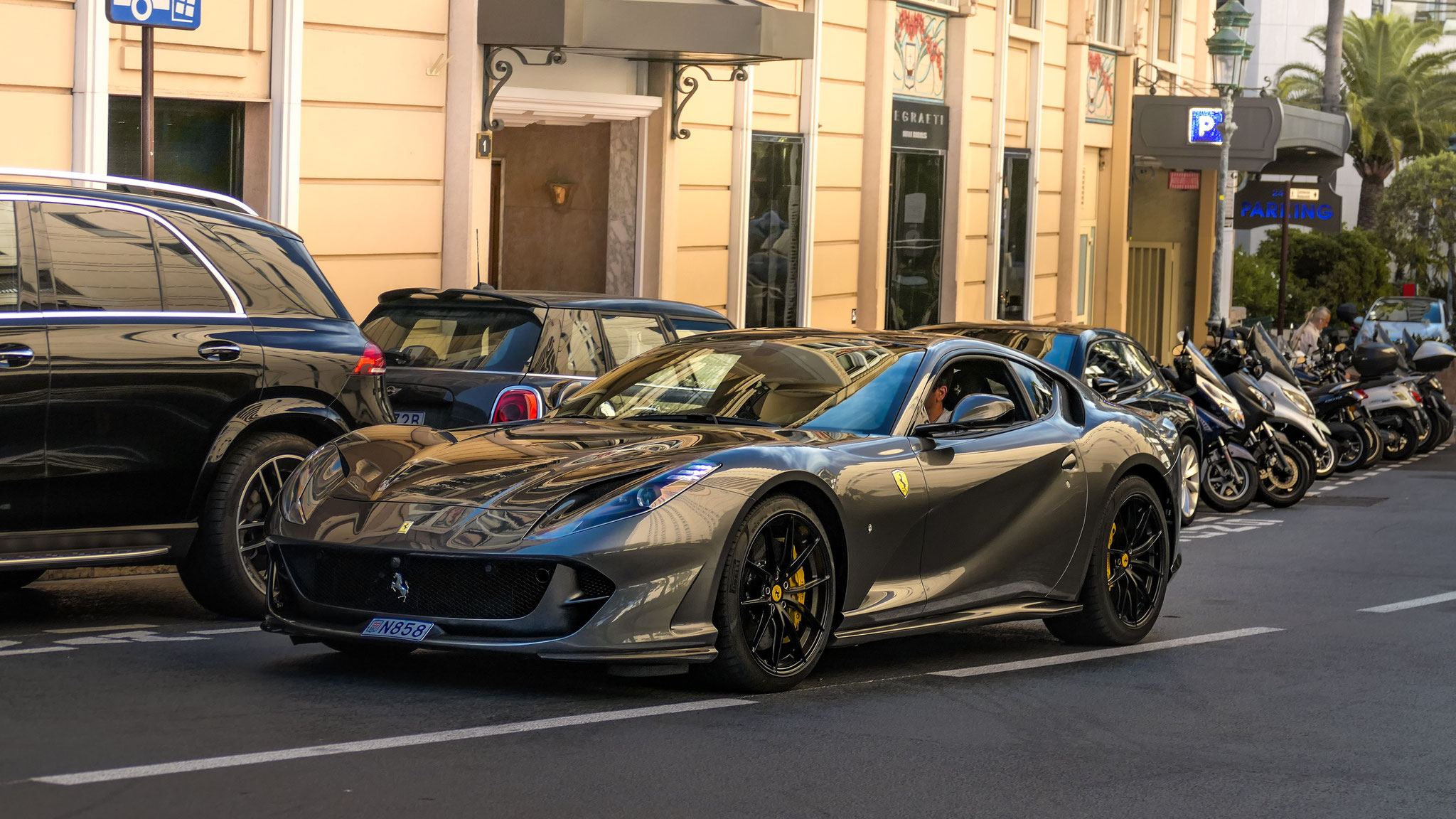 Ferrari 812 Superfast - N858 (MC)