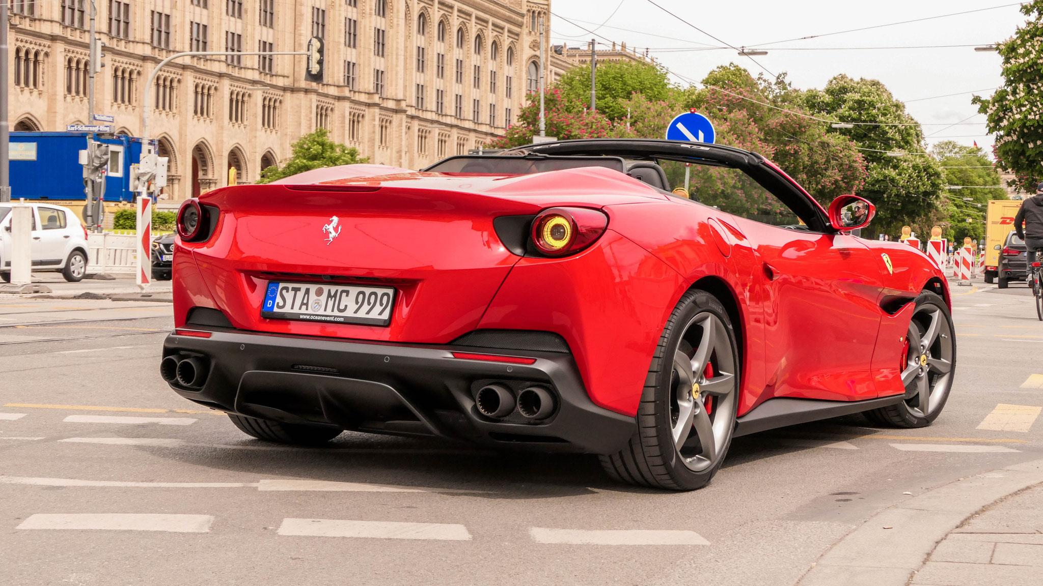 Ferrari Portofino - STA-MC-999
