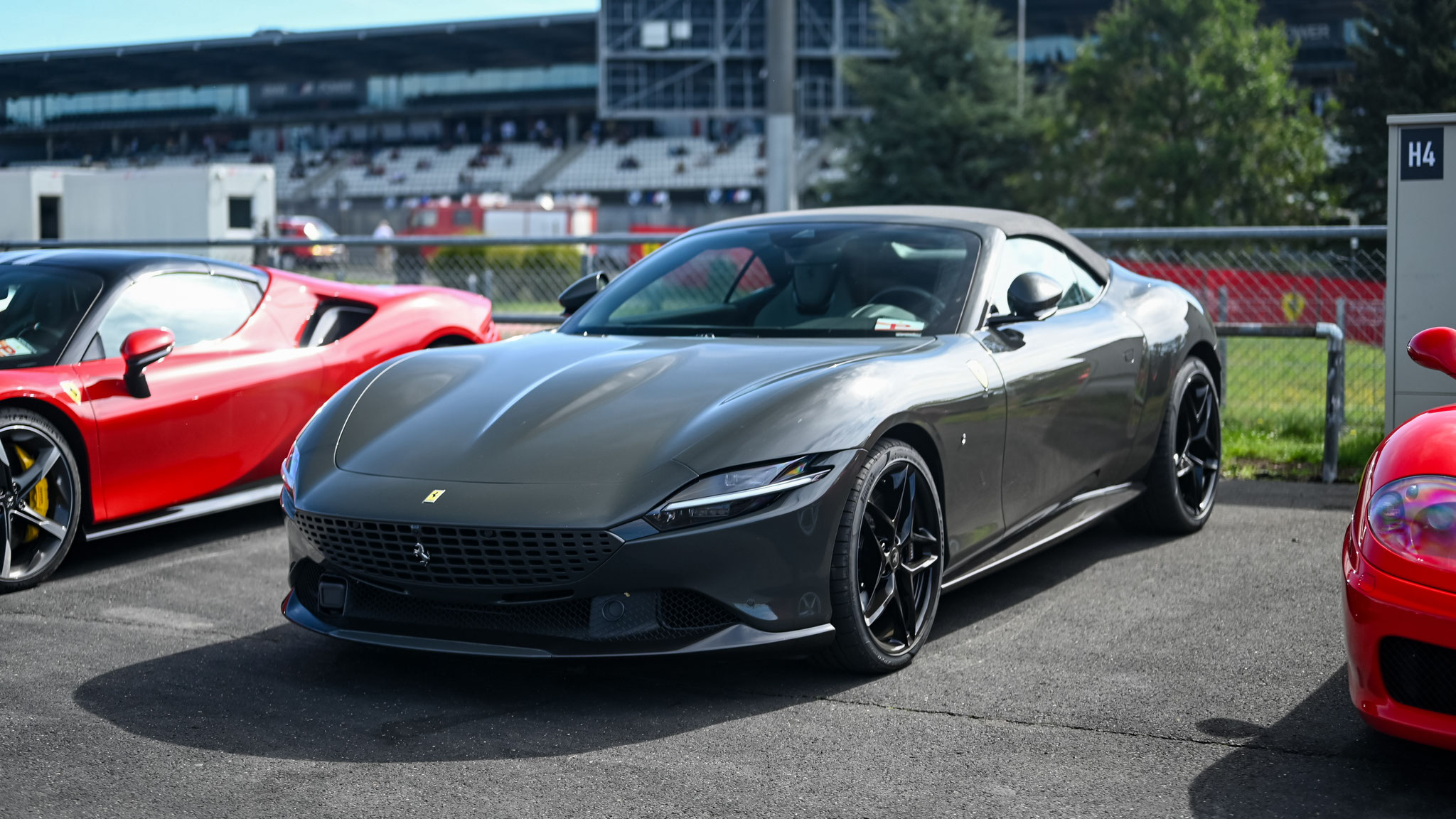 Ferrari Roma Spider - HH-SF6200
