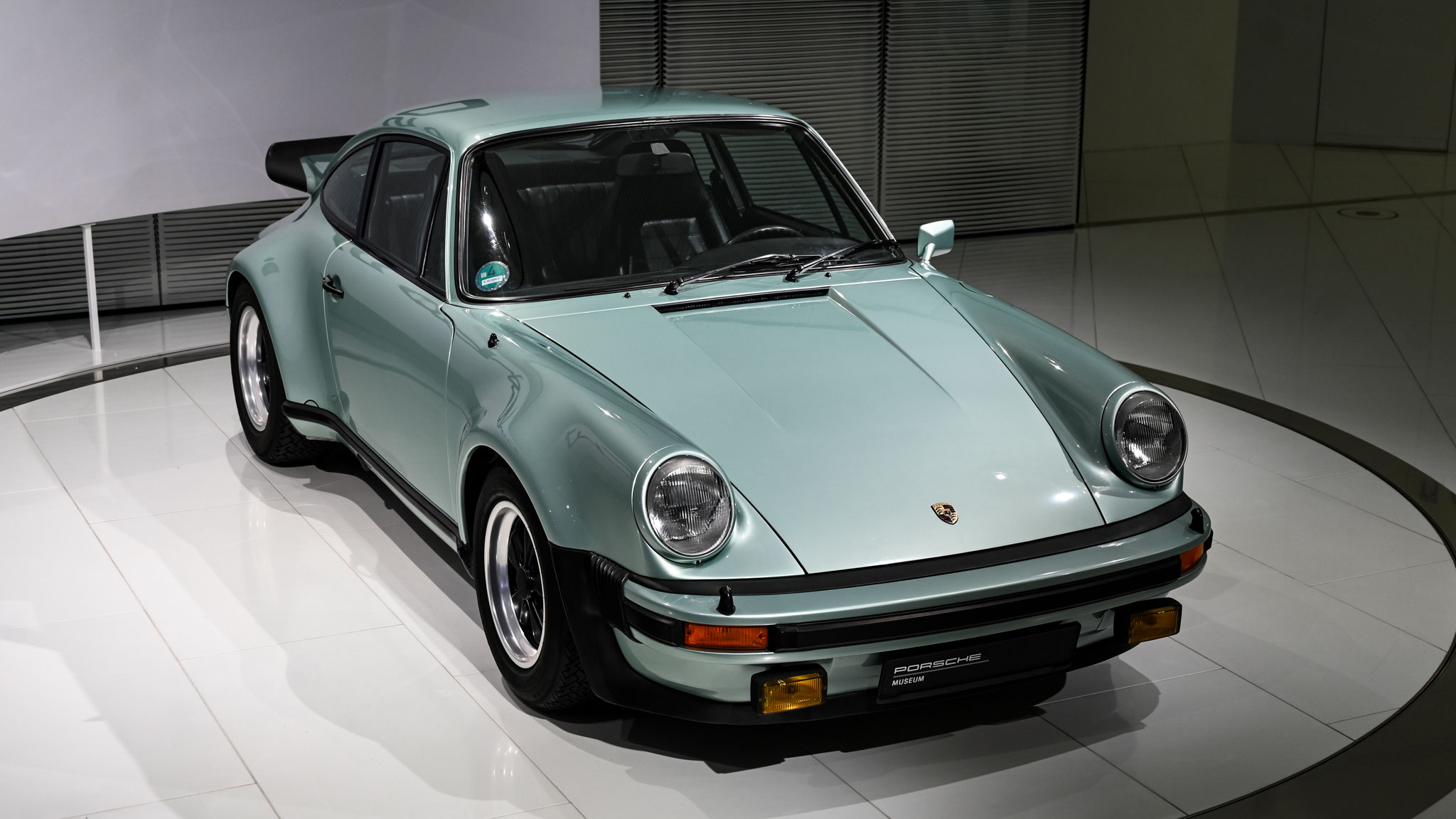 Porsche 930 Turbo - S-GO9300H