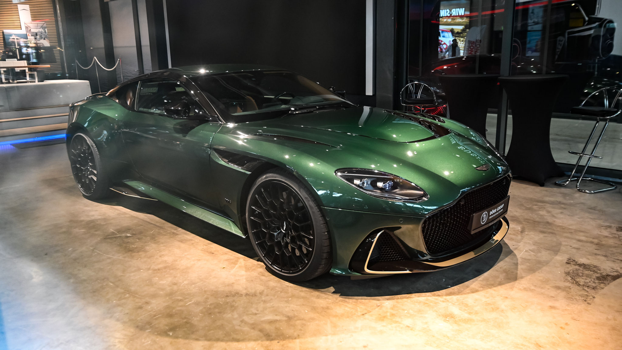 Aston Martin DBS 770 Ultimate 