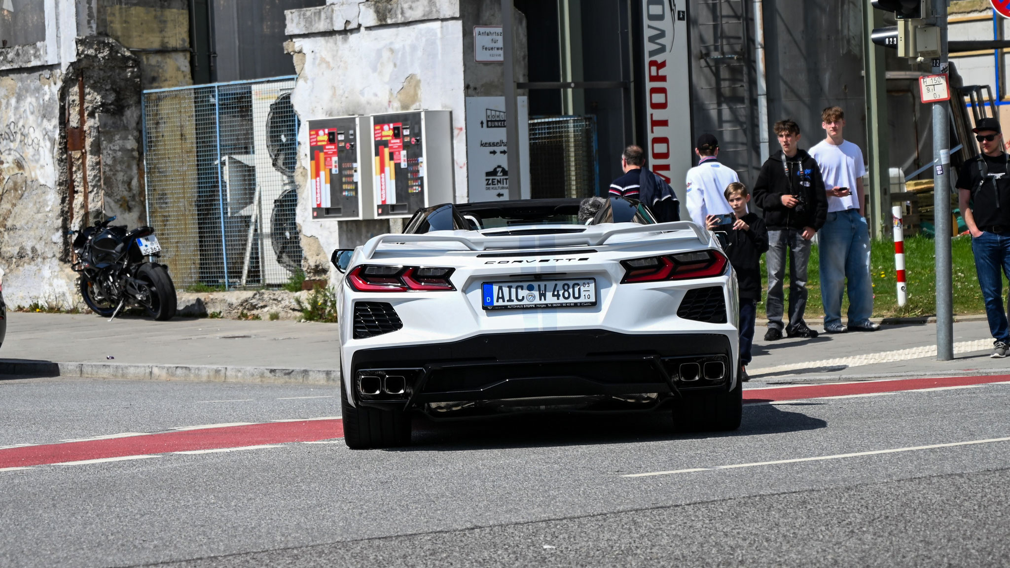 Chevrolet Corvette C8 - AIC-W480