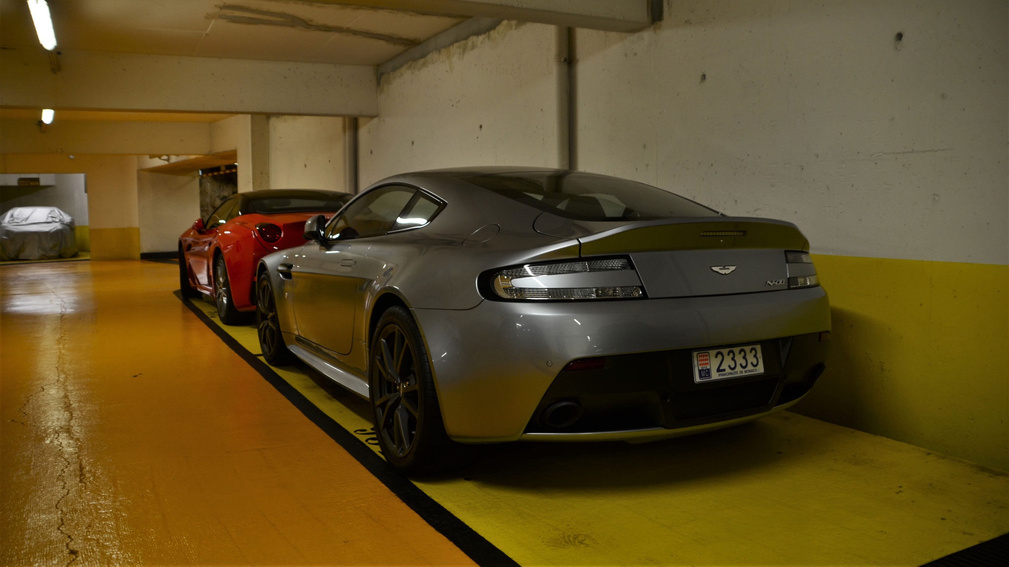 Aston Martin Vantage V8 N430 - 2333 (MC)