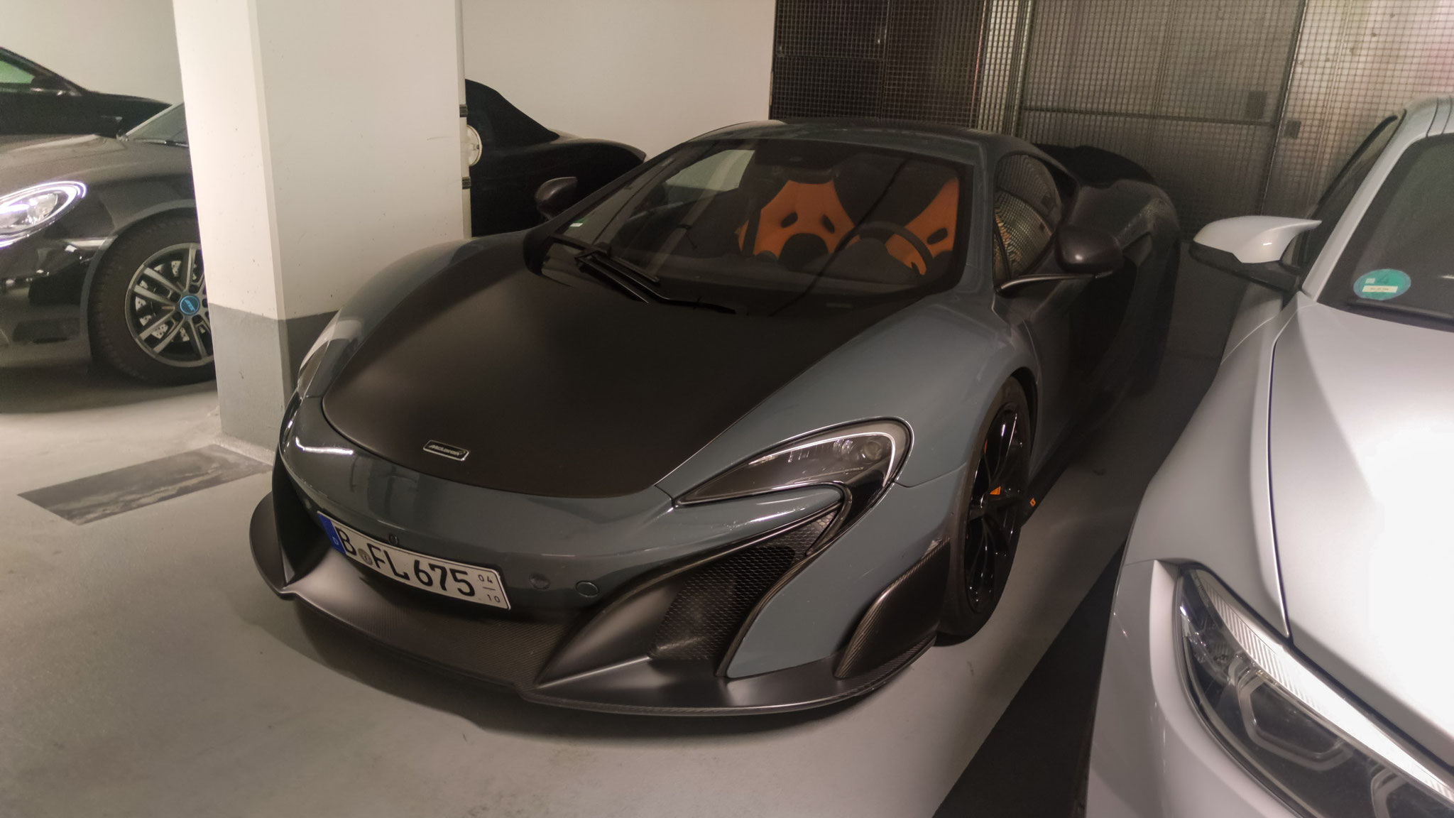 McLaren 675 LT - B-FL675