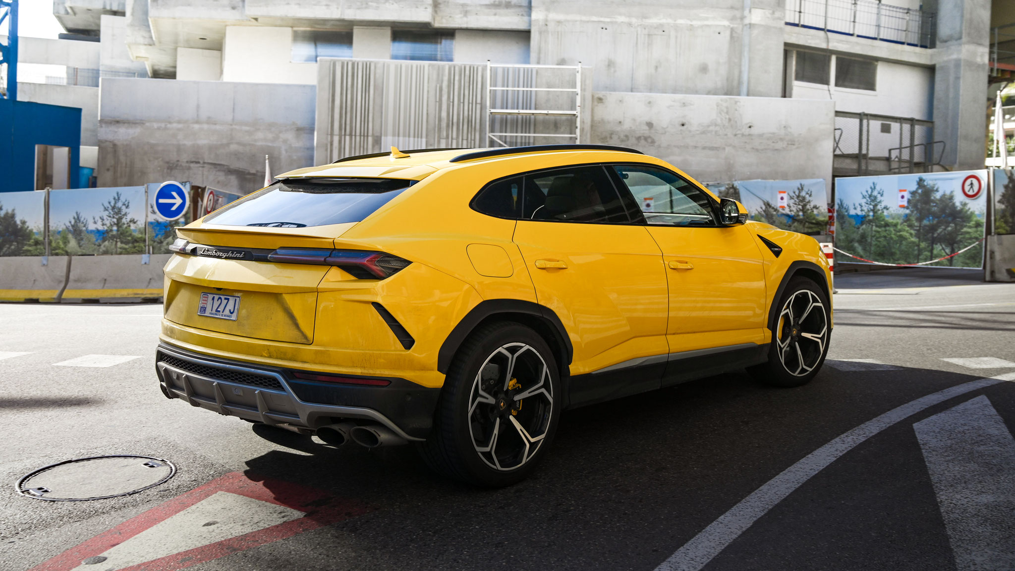 Lamborghini Urus - 127J (MC)