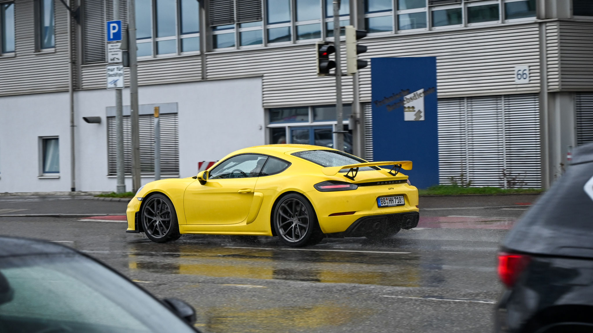 Porsche Cayman GT4 - BB-HH718