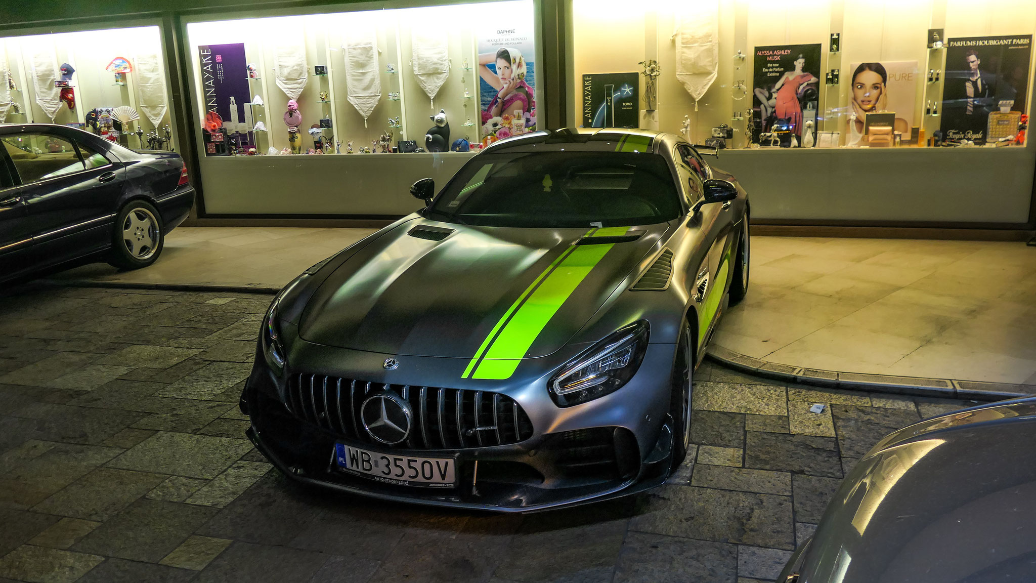 AMG GTR Pro - WB3550V (PL)