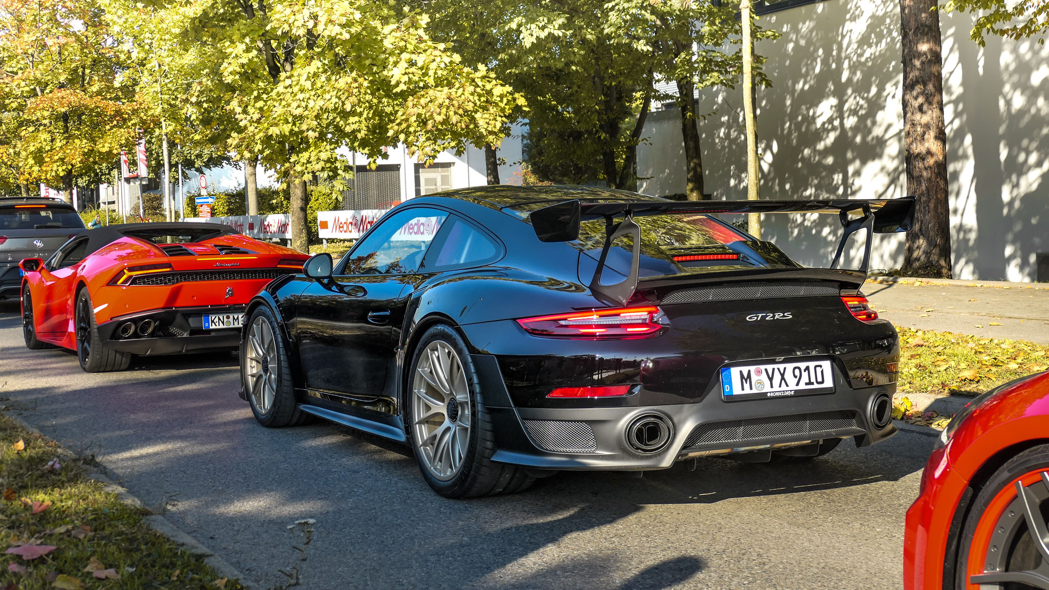 Porsche GT2 RS - M-YX910