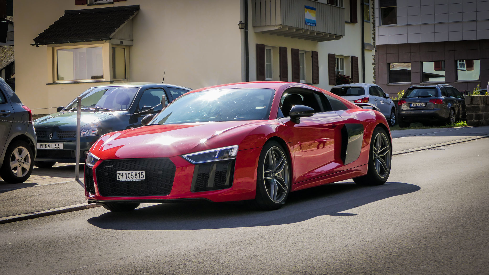 Audi R8 V10 - ZH105815 (CH)