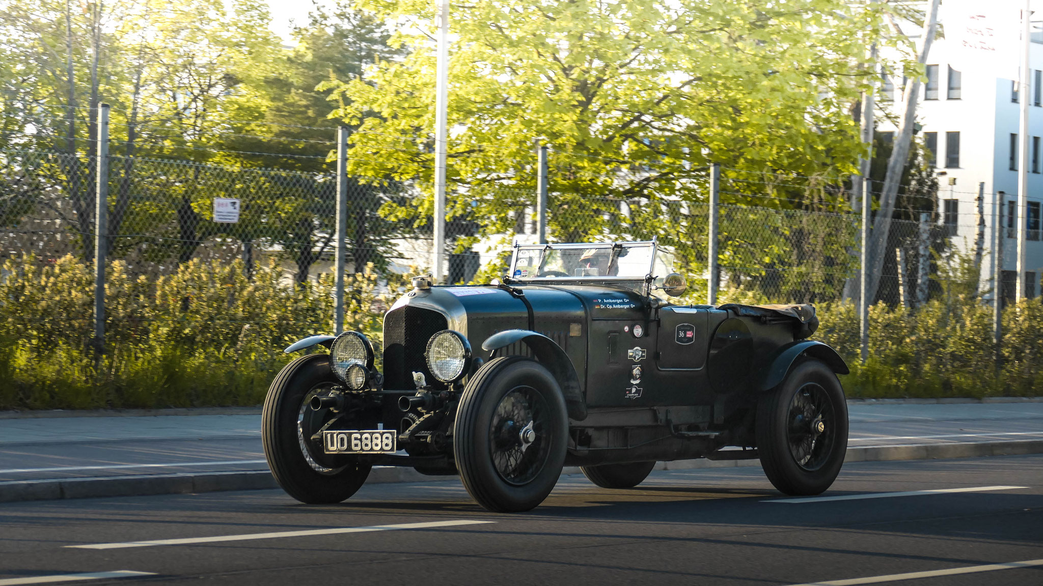 Bentley 4.5 Litre - UO6888 (GB)