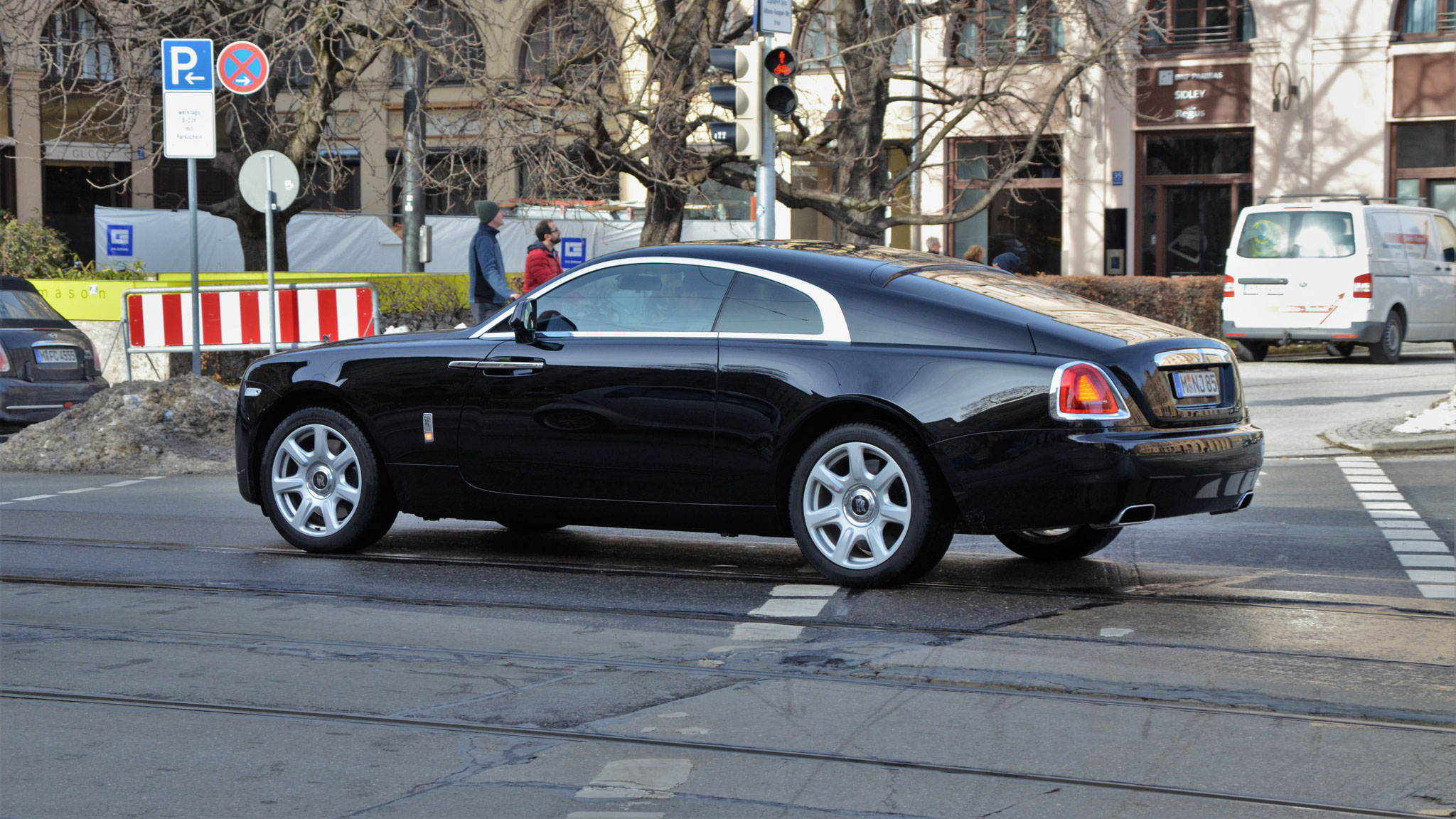 Rolls Royce Wraith - M-NJ85