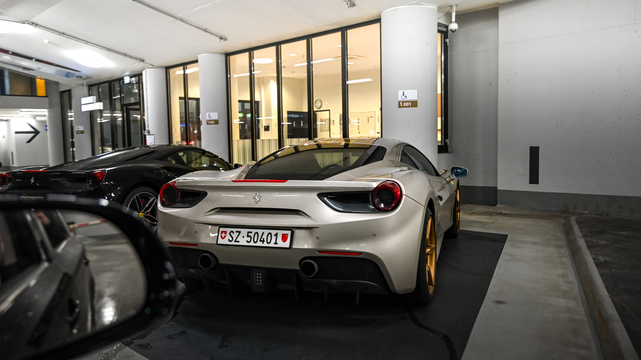 Ferrari 488 GTB - SZ50401