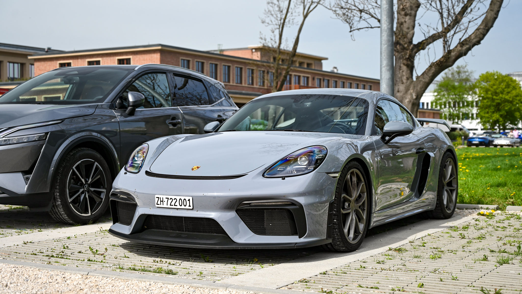 Porsche Cayman GT4 - ZH722001 (CH)