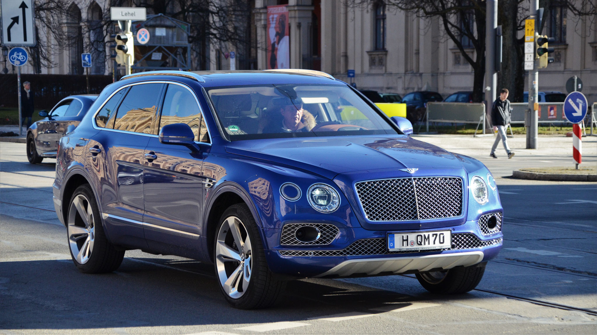 Bentley Bentayga - H-QM70