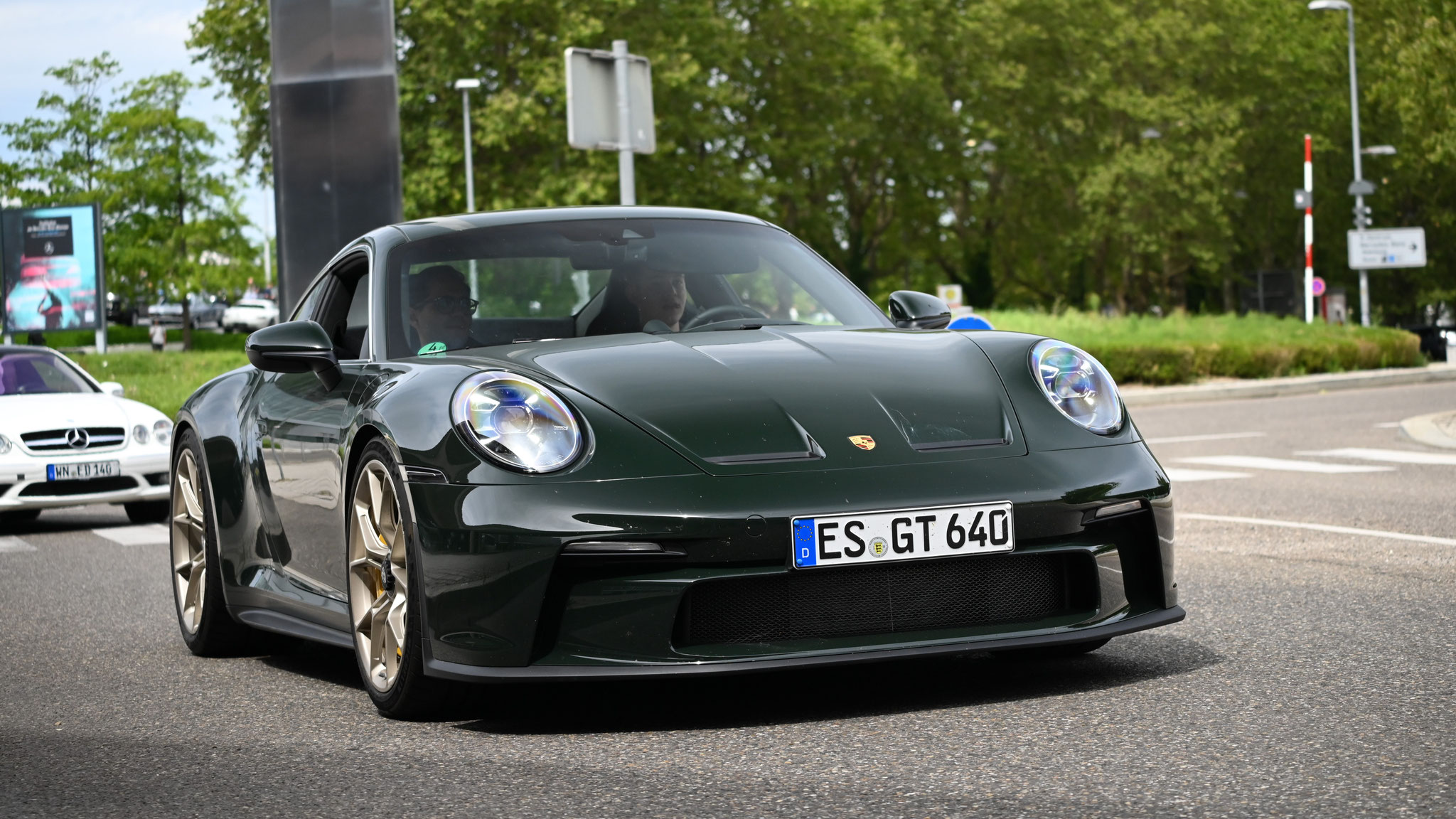 Porsche 992 GT3 Touring - ES-GT640