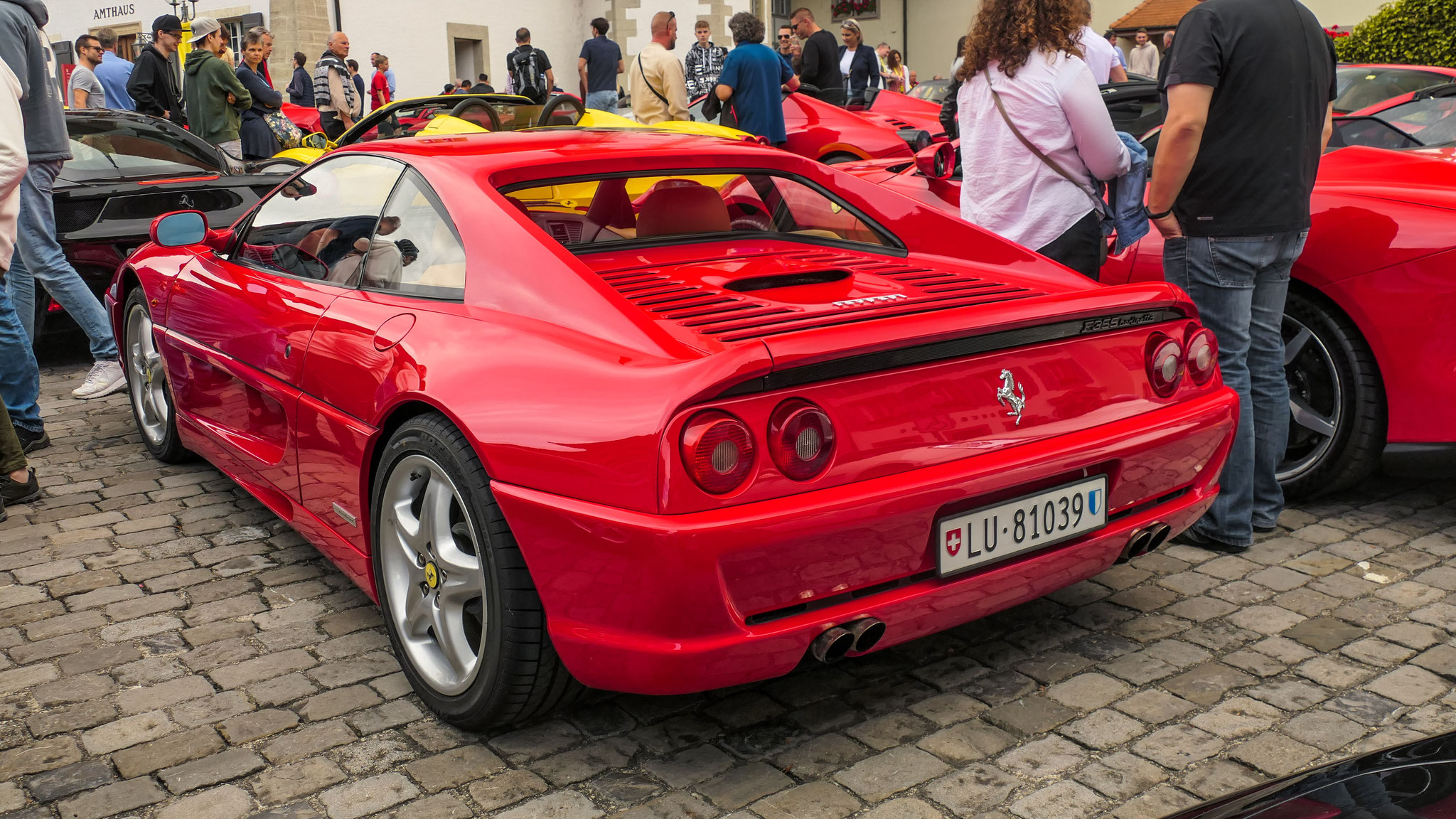 Ferrari F355 Berlinetta - LU81039 (CH)