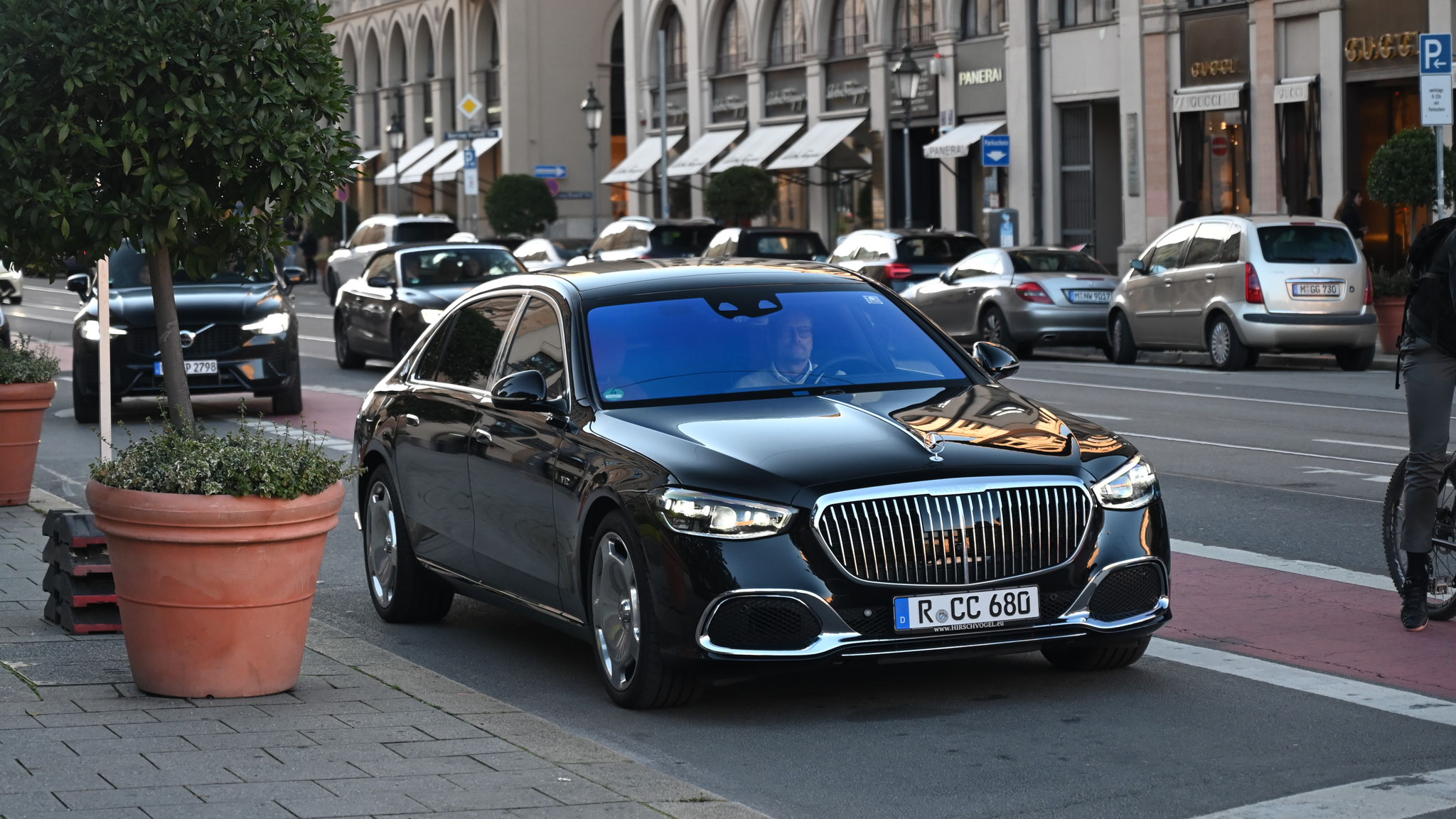 Mercedes Maybach S - R-CC680