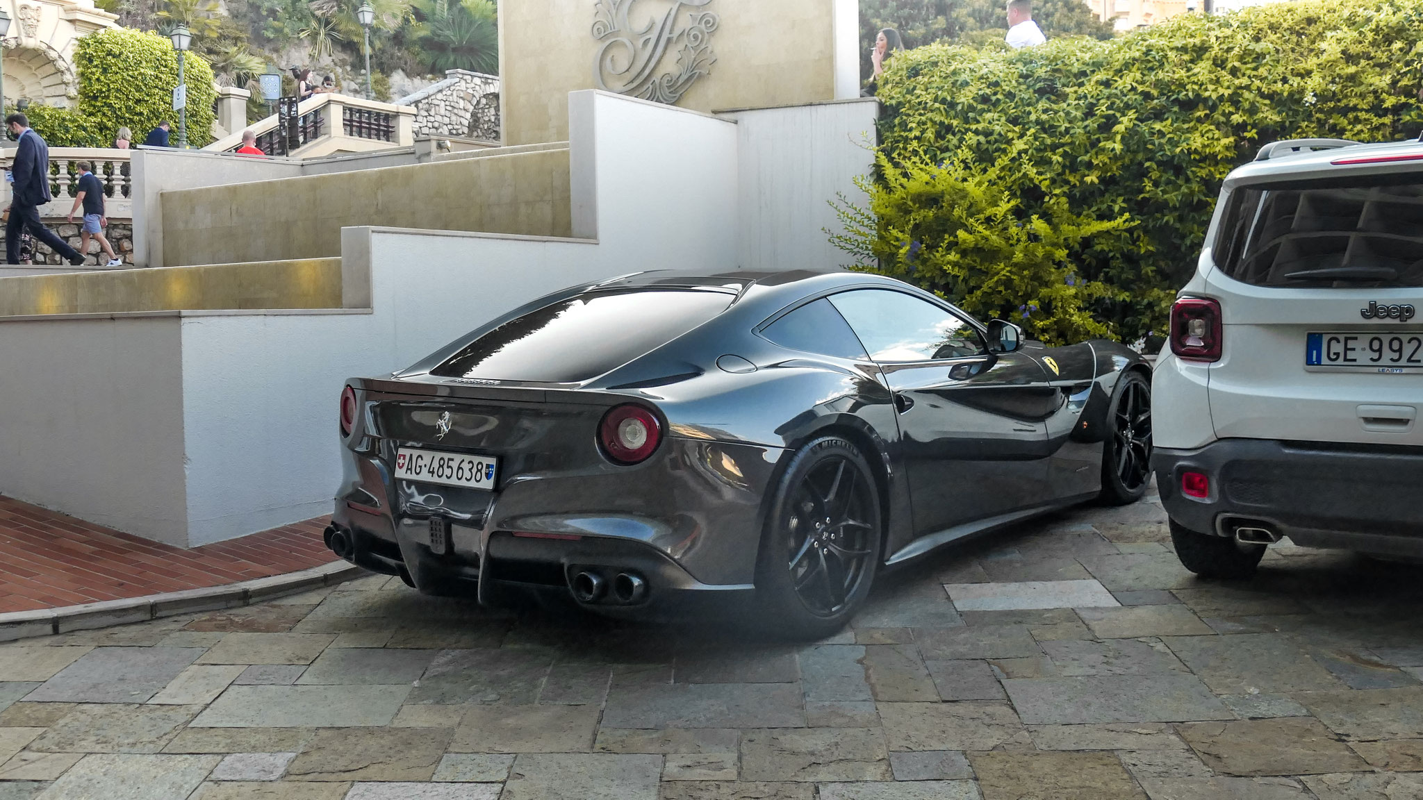 Ferrari F12 Berlinetta - AG485638 (MC)