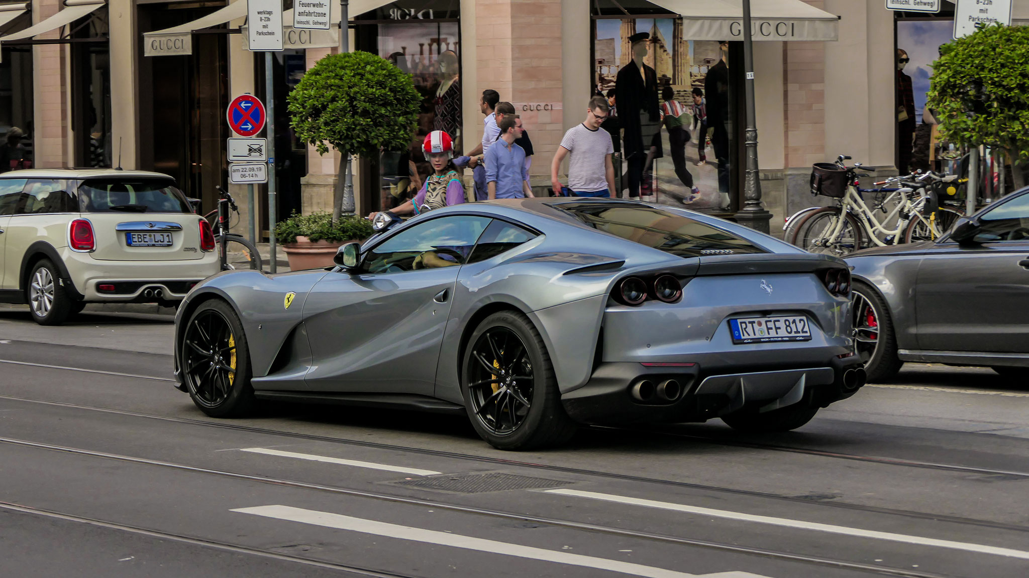 Ferrari 812 Superfast - RT-FF812
