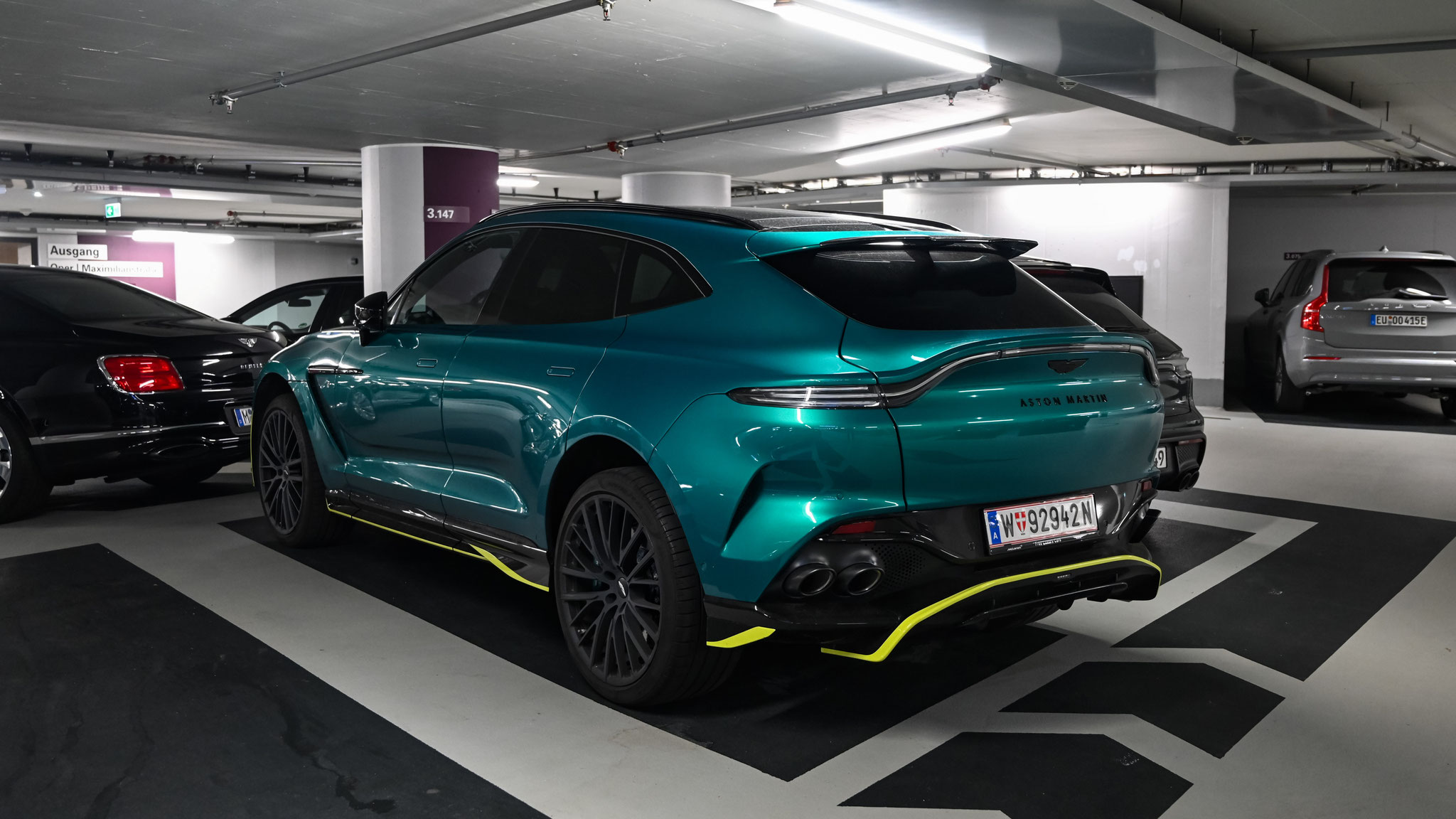 Aston Martin DBX 707 - W-92942N (AUT)