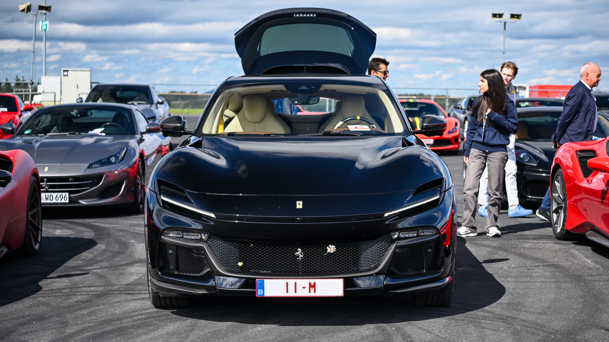 Ferrari Purosangue - 11M (BEL)