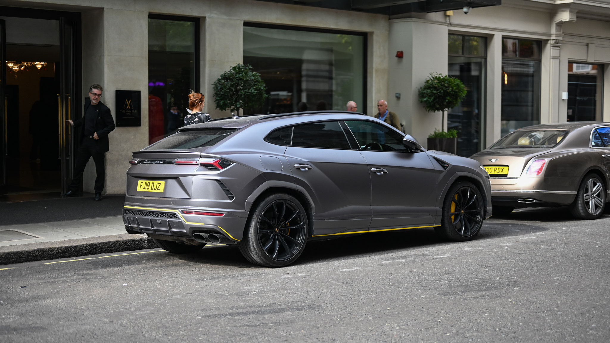 Lamborghini Urus - FJ19DJZ (GB)
