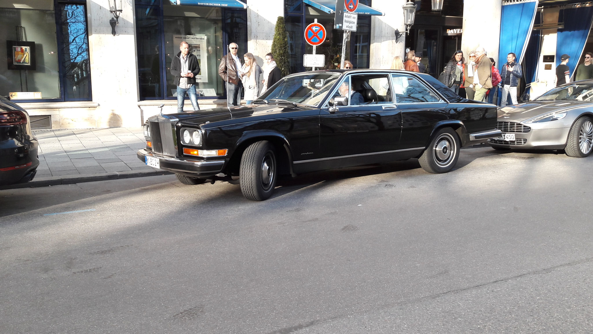 Rolls Royce Camargue - M-BO2H