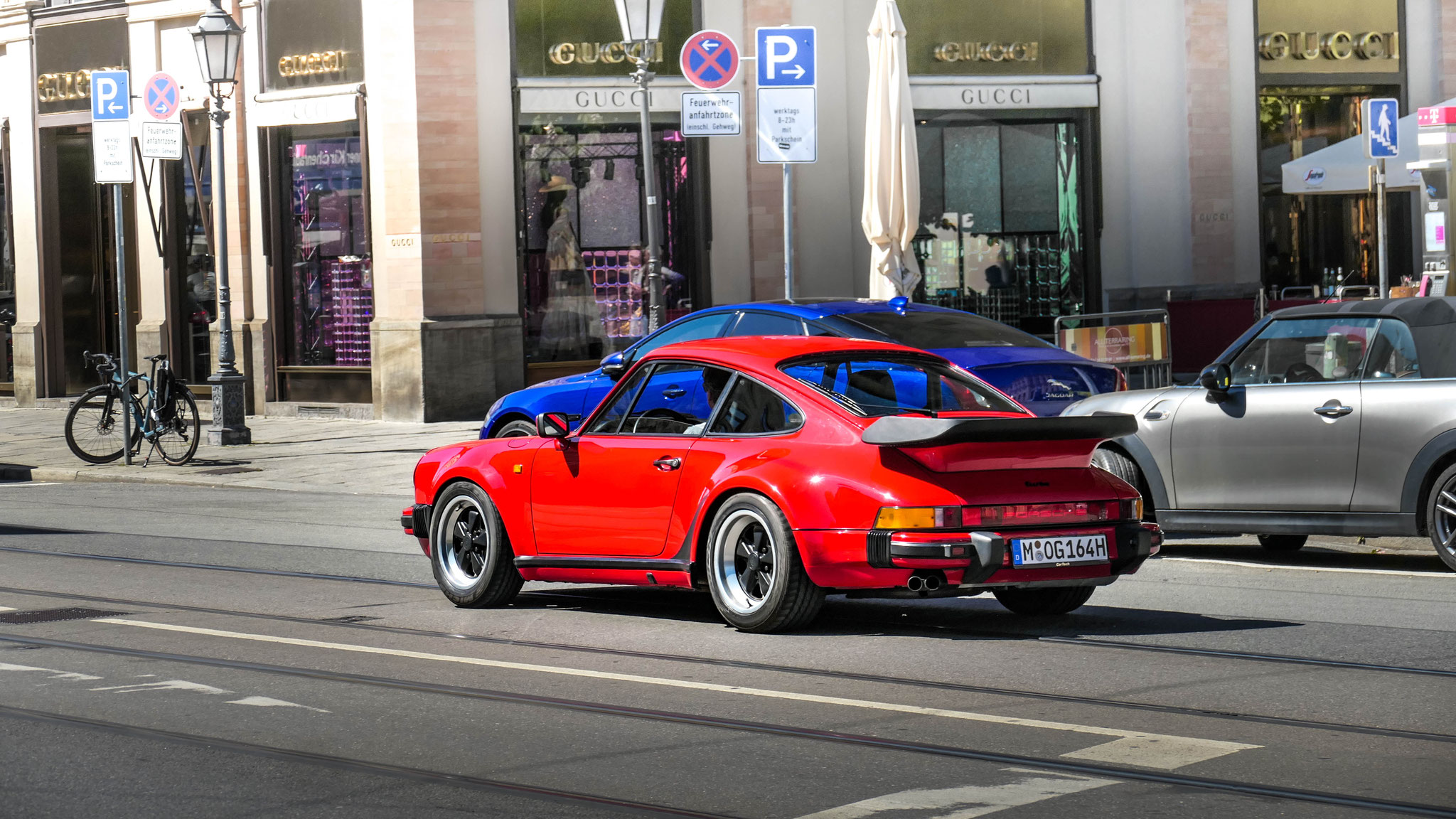 Porsche 930 Turbo - M-OG164H