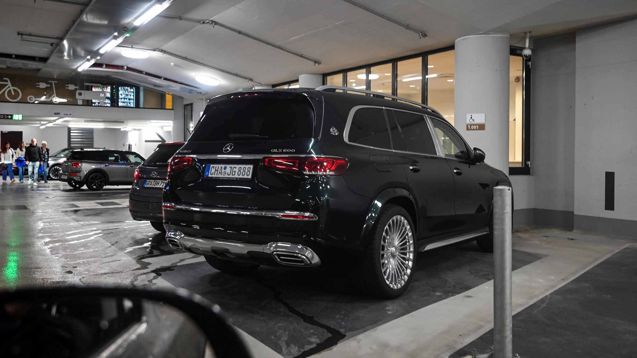 Mercedes-Maybach GLS 600 - CHA-JG888