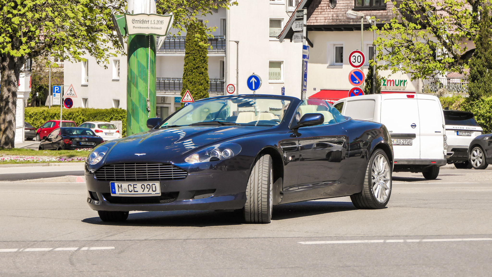 Aston Martin DB9 Volante - M-CE990