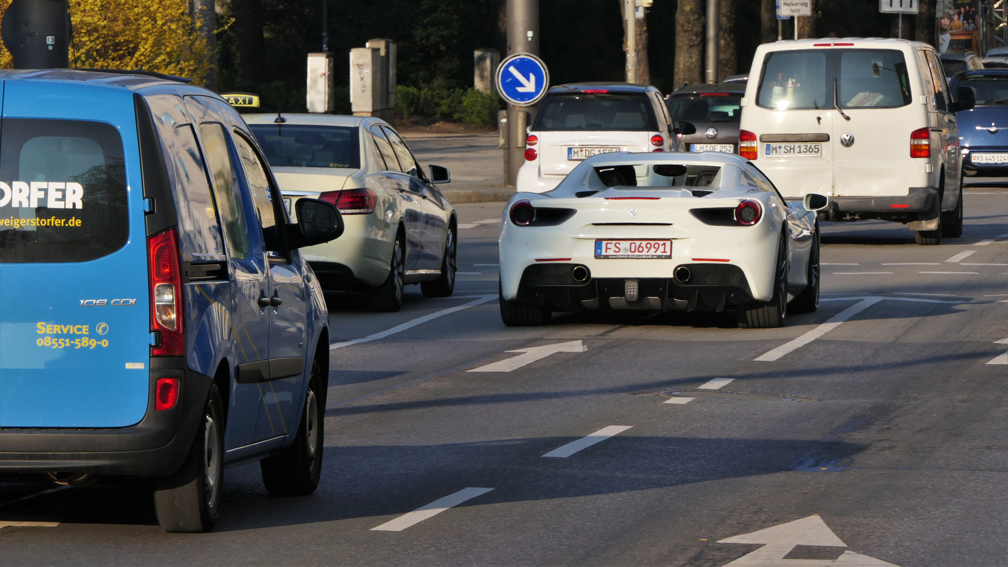 Ferrari 488 Spider - FS-06991